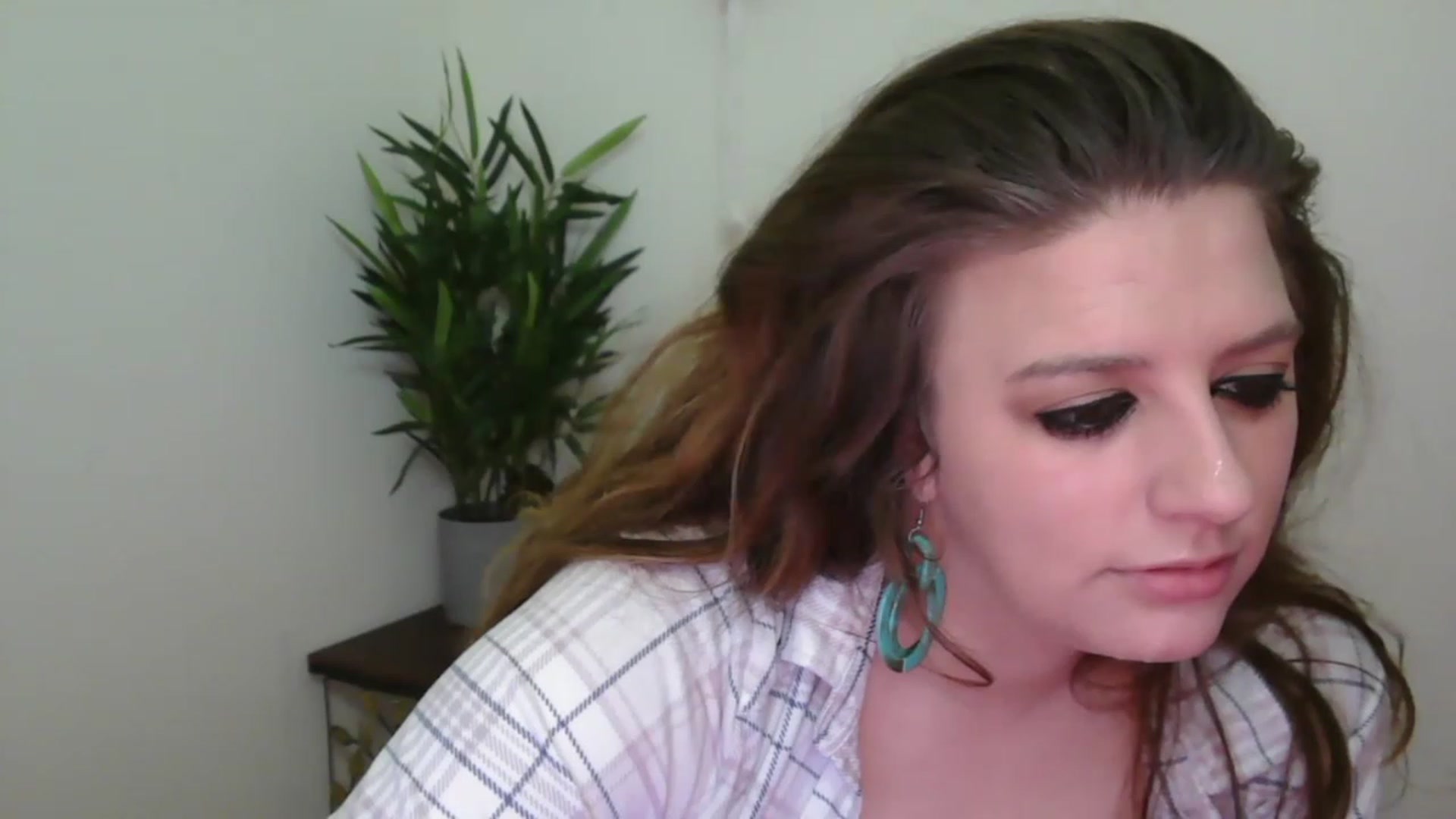 Gallery image thumbnail from QueenKM's myfreecams stream on, 03/09/2023, 16:28 image 19 of 20
