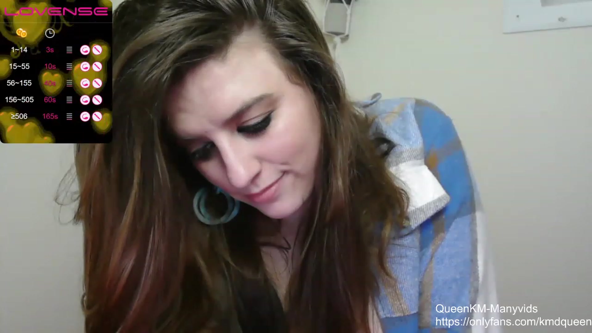 Gallery image thumbnail from QueenKM's myfreecams stream on, 03/24/2023, 16:09 image 13 of 20