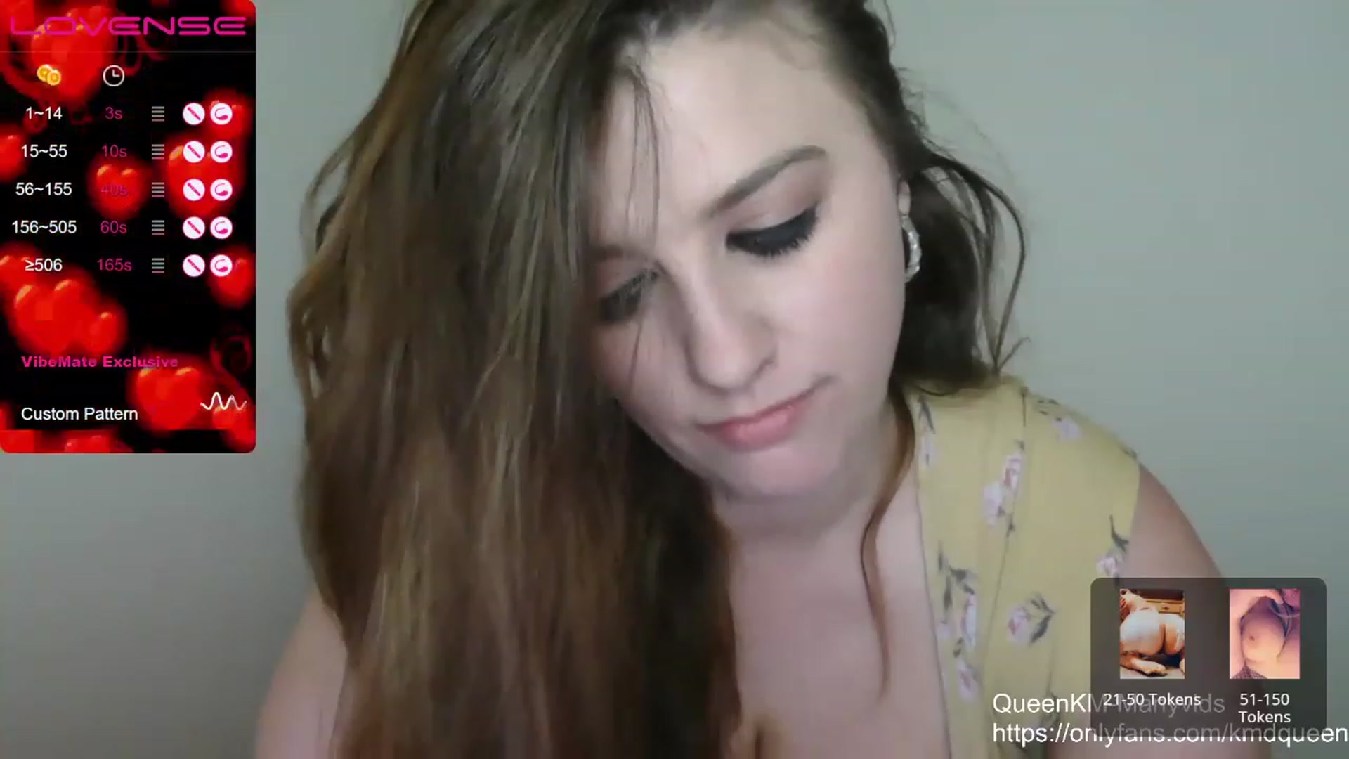 Gallery image thumbnail from QueenKM's myfreecams stream on, 04/17/2023, 18:36 image 15 of 20