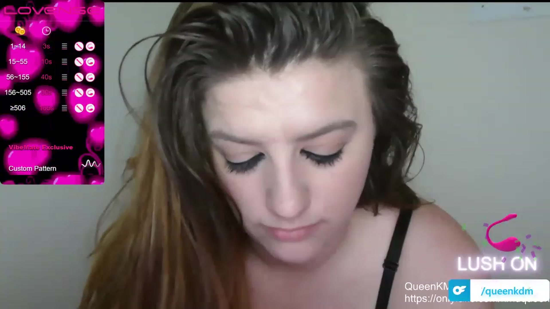 Gallery image thumbnail from QueenKM's myfreecams stream on, 04/24/2023, 18:00 image 10 of 20