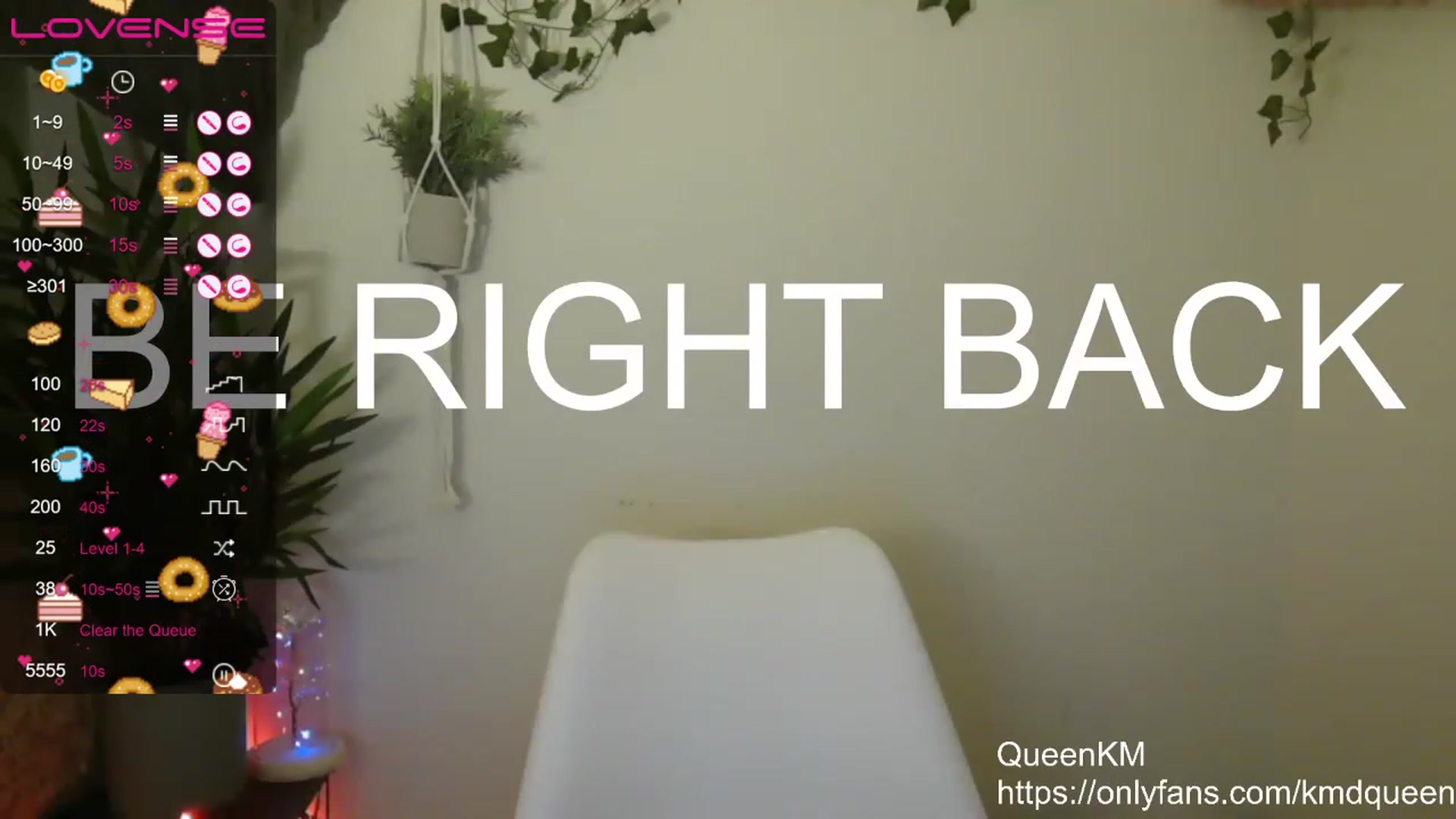 Gallery image thumbnail from QueenKM's myfreecams stream on, 06/08/2023, 17:56 image 3 of 20