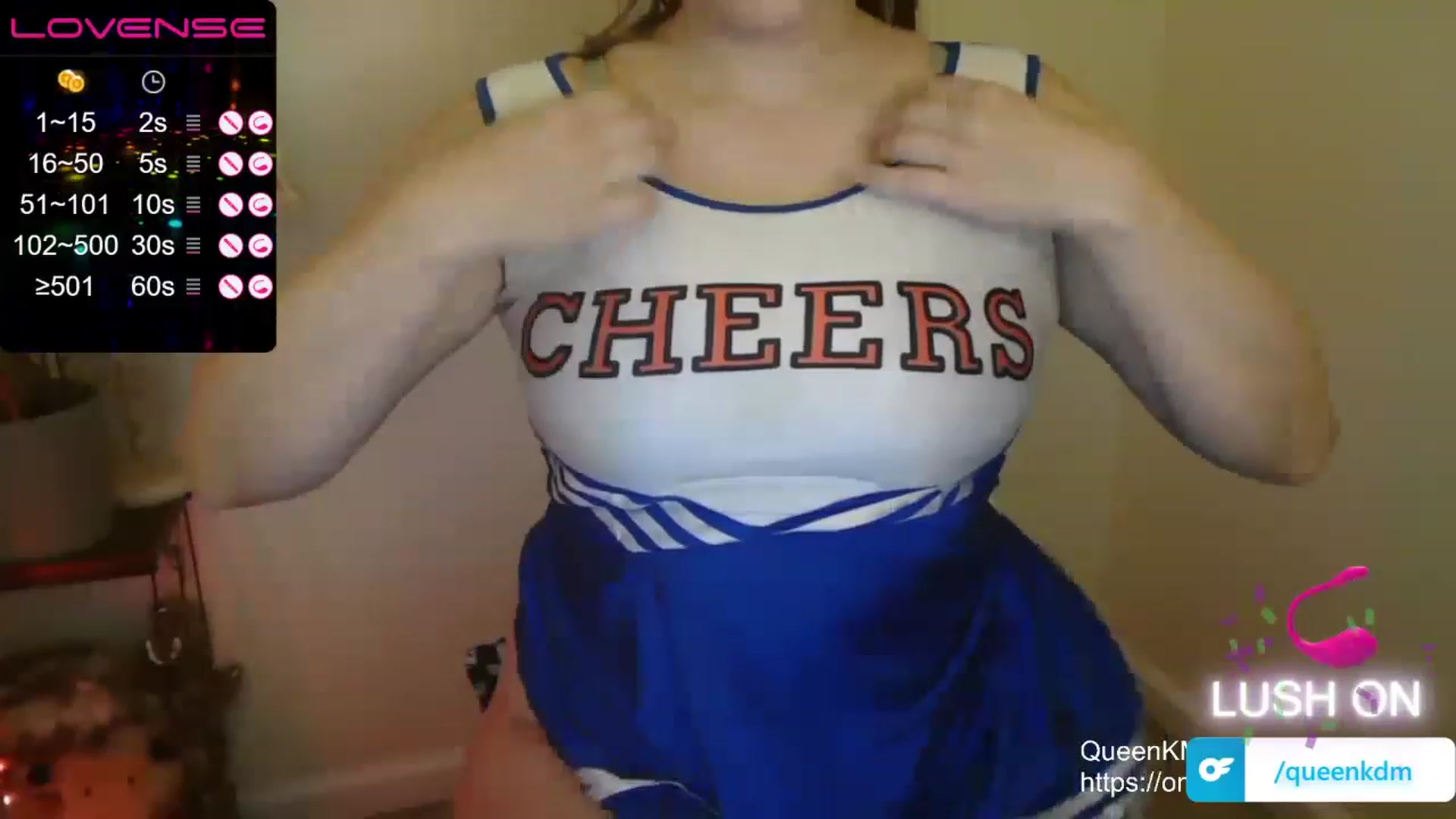 Gallery image thumbnail from QueenKM's myfreecams stream on, 07/17/2023, 15:18 image 3 of 20