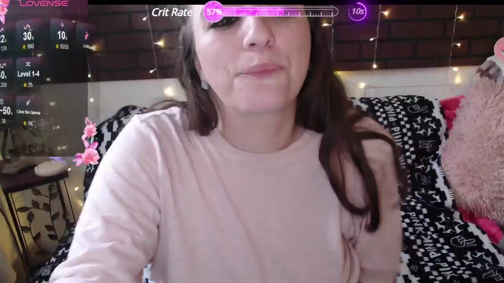 Gallery image thumbnail from QueenKM's myfreecams stream on, 07/21/2024, 20:09 image 9 of 20