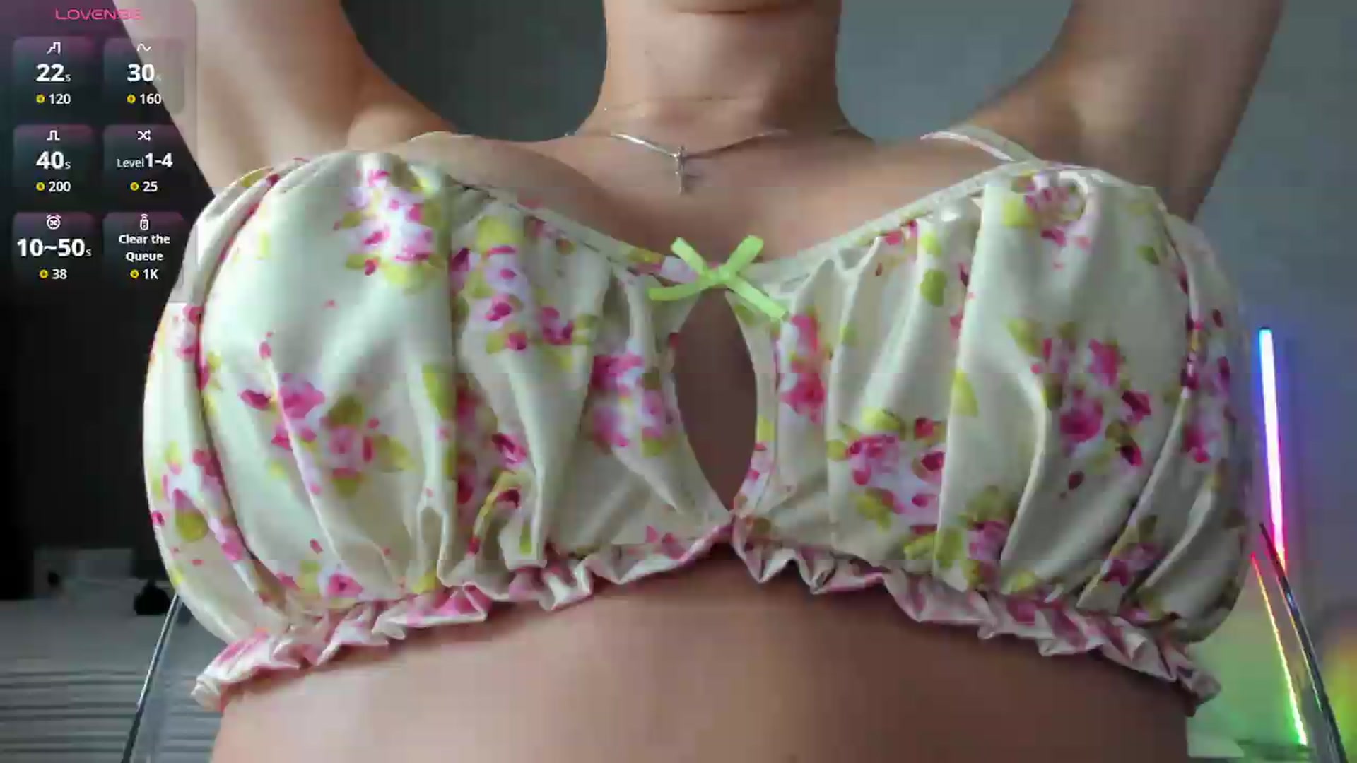 Gallery image thumbnail from QueenK_'s myfreecams stream on, 08/31/2026, 20:48 image 13 of 20