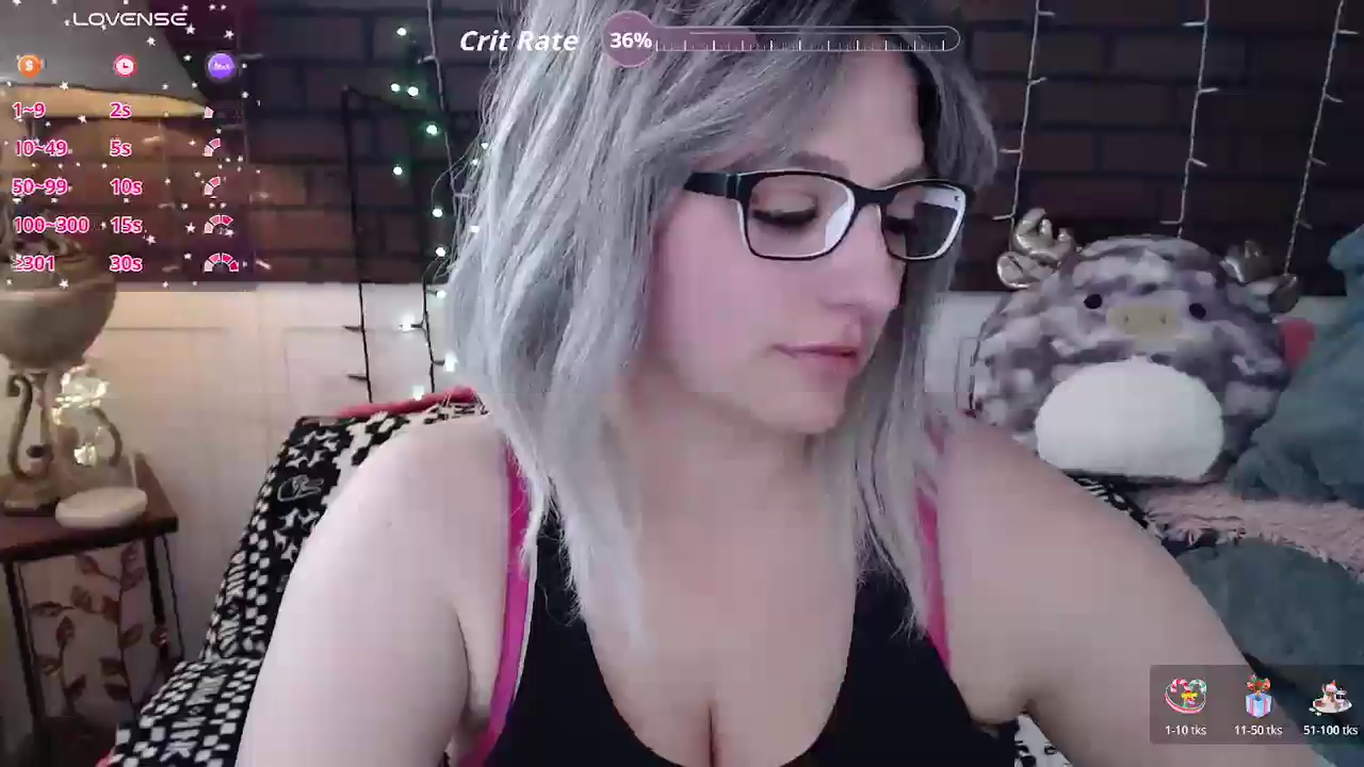 Gallery image thumbnail from QueenKayMarie's myfreecams stream on, 01/01/2026, 17:47 image 12 of 20