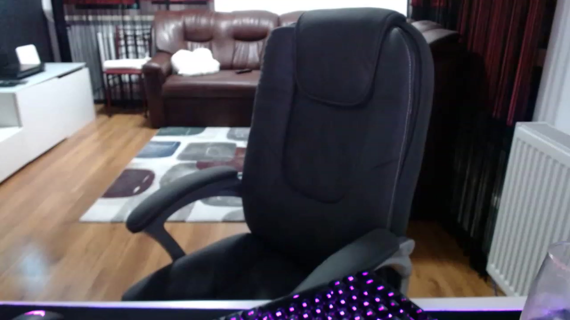 Gallery image thumbnail from QueenKendal's myfreecams stream on, 01/30/2023, 24:22 image 4 of 20