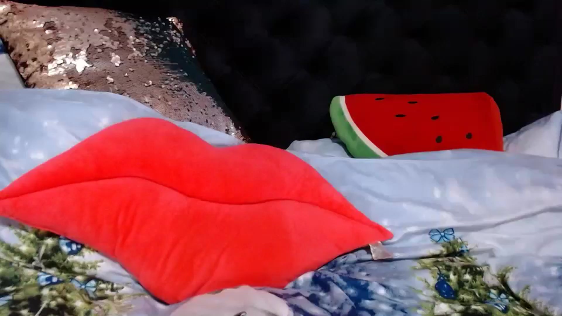 Gallery image thumbnail from QueenKendal's myfreecams stream on, 01/16/2024, 01:09 image 4 of 20