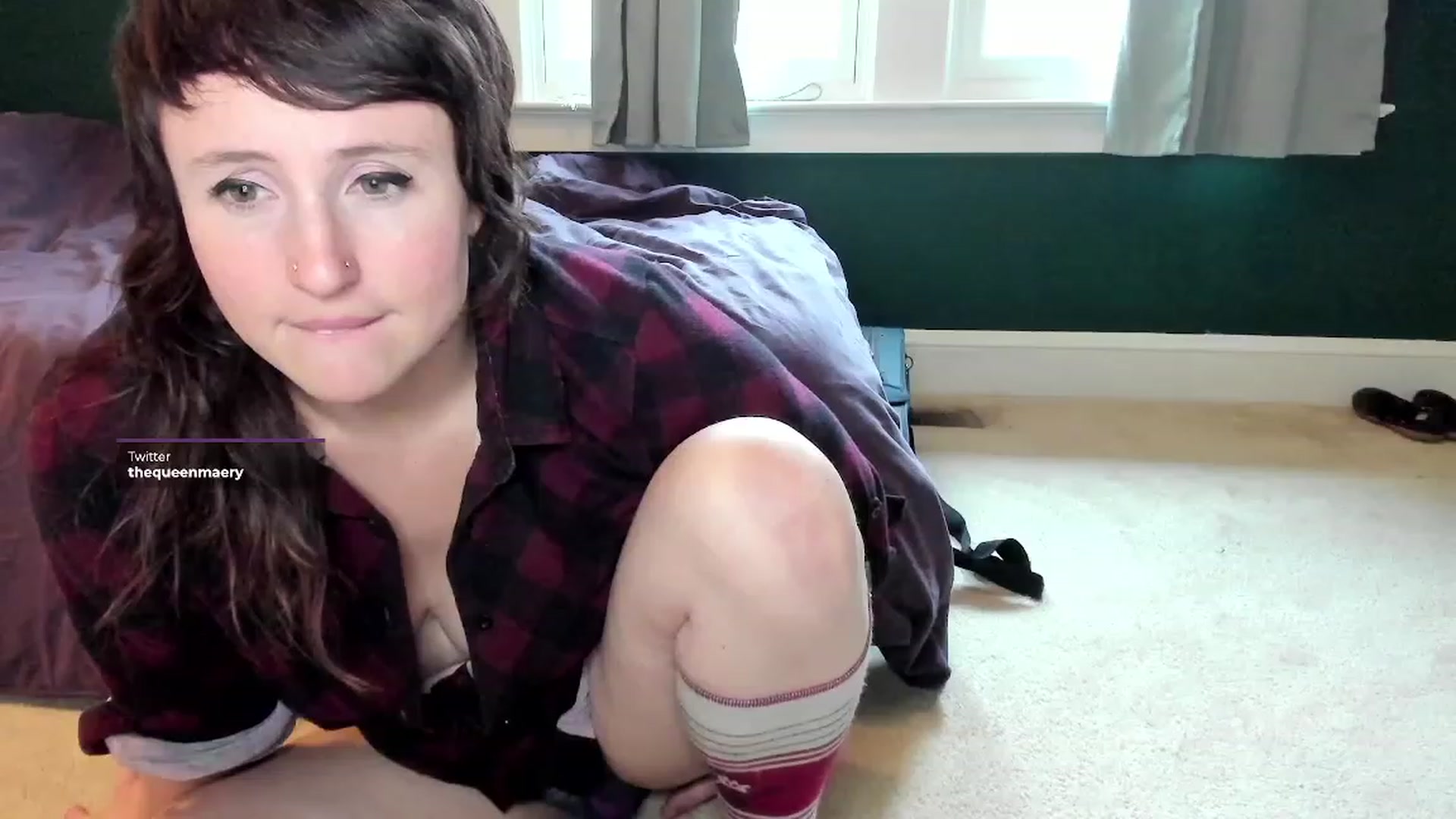 Gallery image thumbnail from QueenMaery's myfreecams stream on, 12/02/2022, 18:04 image 15 of 20