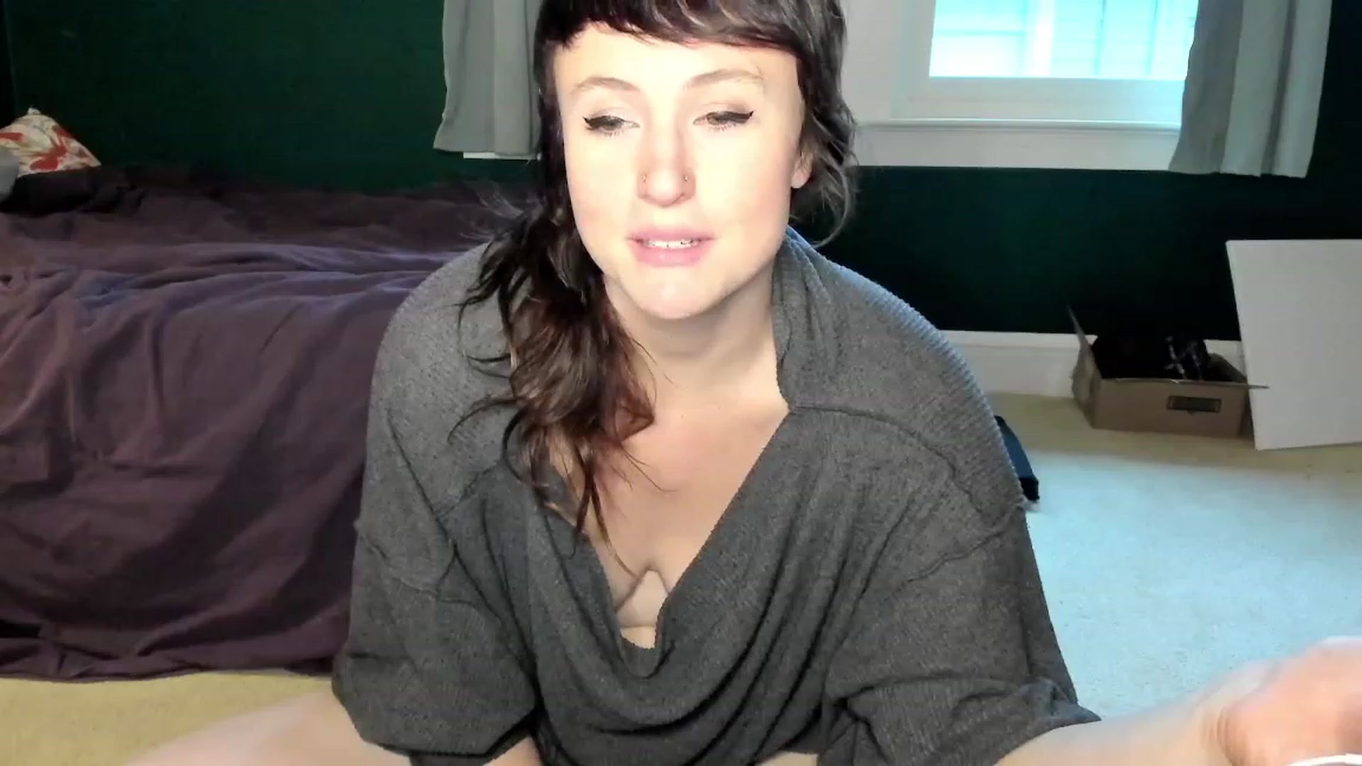 Gallery image thumbnail from QueenMaery's myfreecams stream on, 12/08/2022, 17:59 image 2 of 20