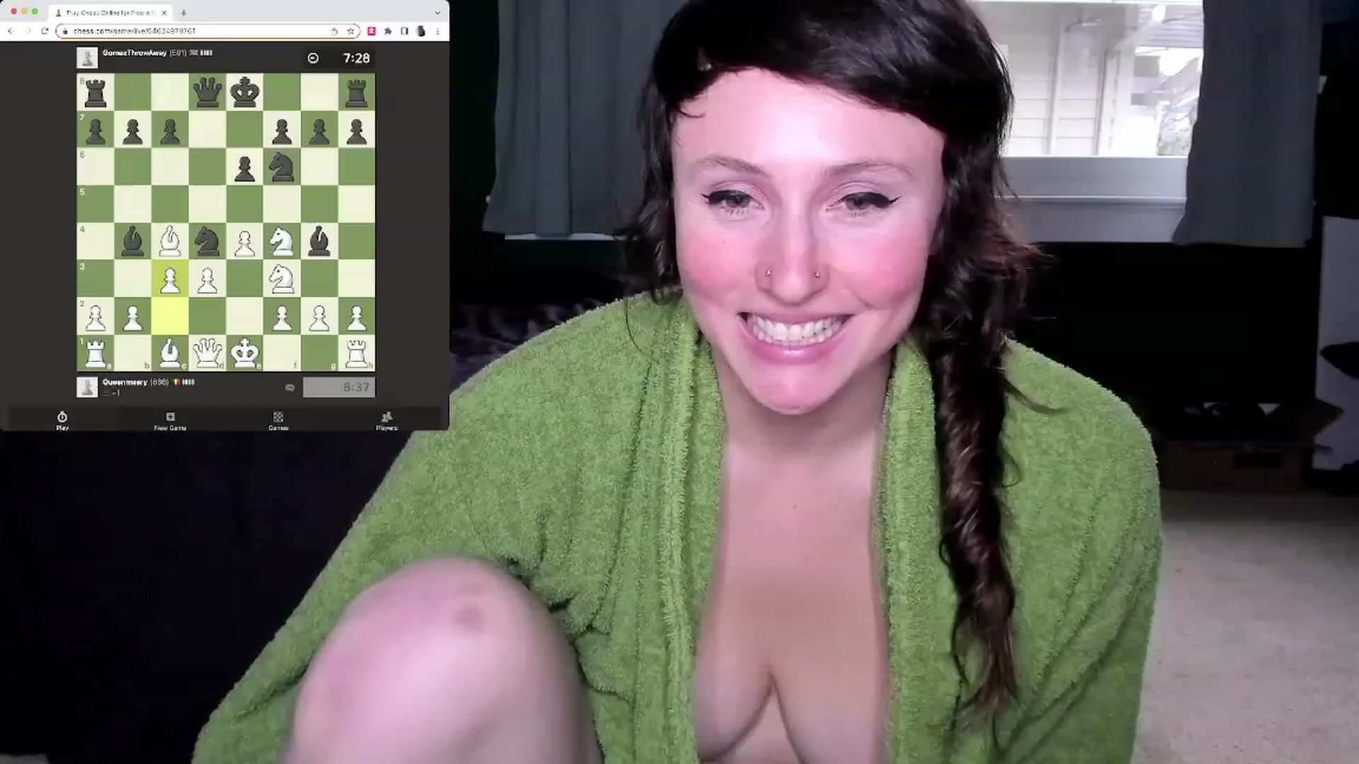 Gallery image thumbnail from QueenMaery's myfreecams stream on, 12/13/2022, 24:16 image 8 of 20