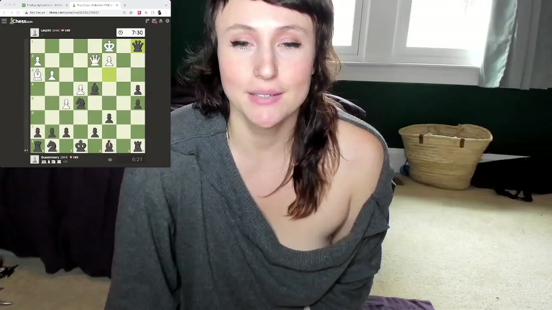 Gallery image thumbnail from QueenMaery's myfreecams stream on, 12/31/2022, 20:40 image 12 of 20