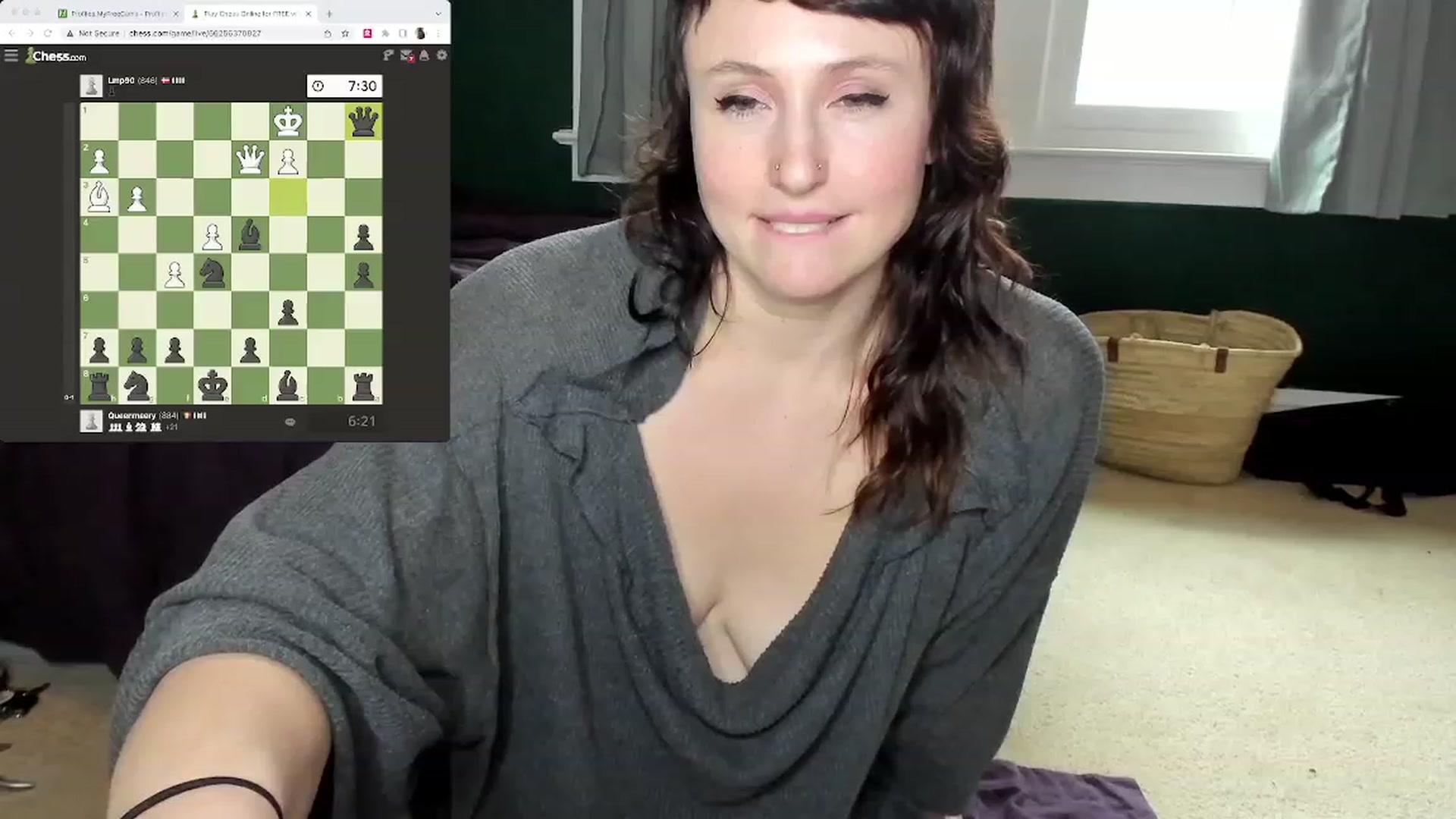 Gallery image thumbnail from QueenMaery's myfreecams stream on, 12/31/2022, 20:40 image 13 of 20