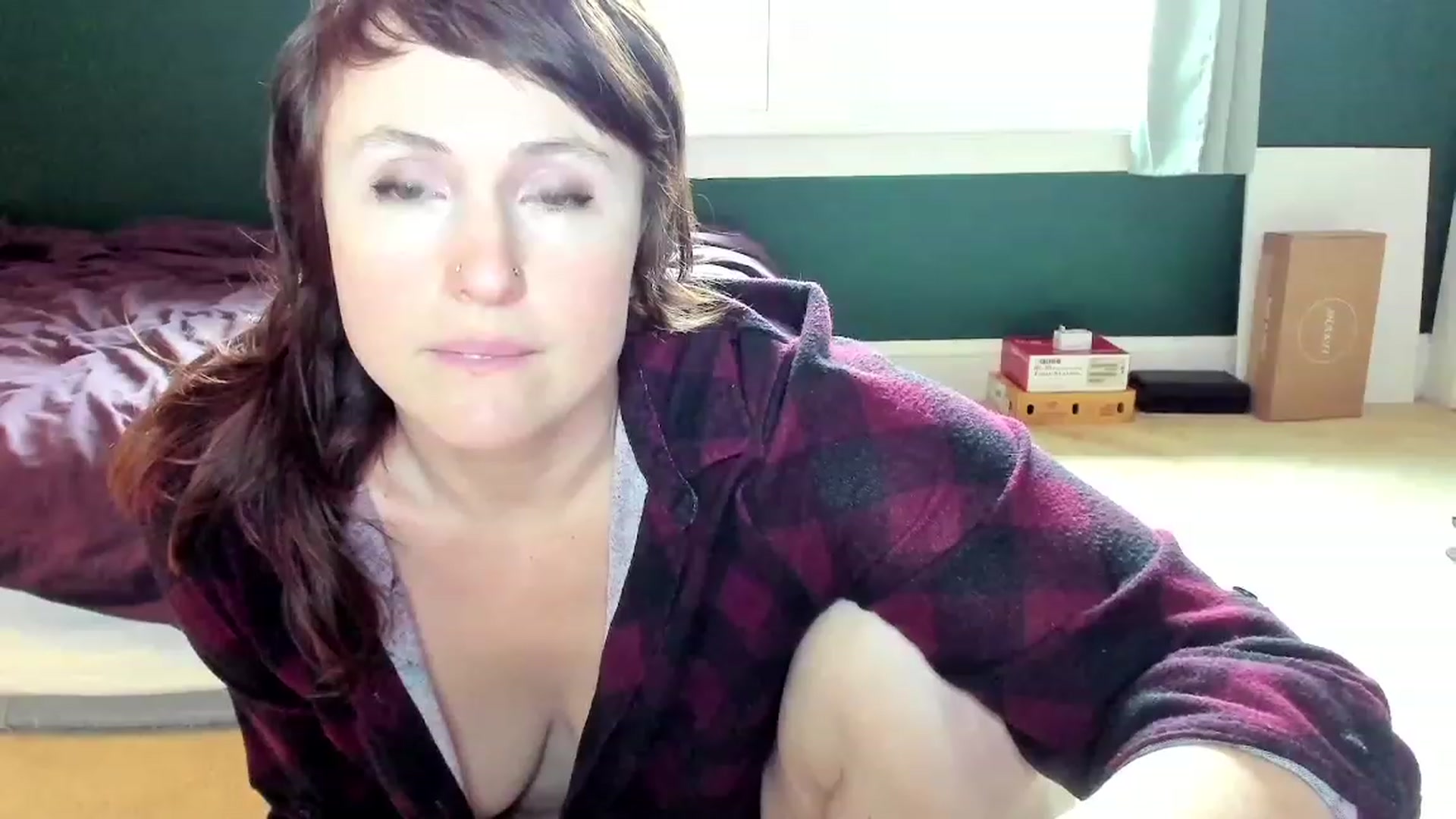 Gallery image thumbnail from QueenMaery's myfreecams stream on, 04/07/2023, 20:14 image 2 of 20