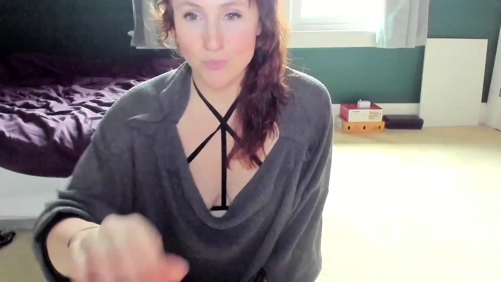 Gallery image thumbnail from QueenMaery's myfreecams stream on, 04/08/2023, 19:41 image 20 of 20