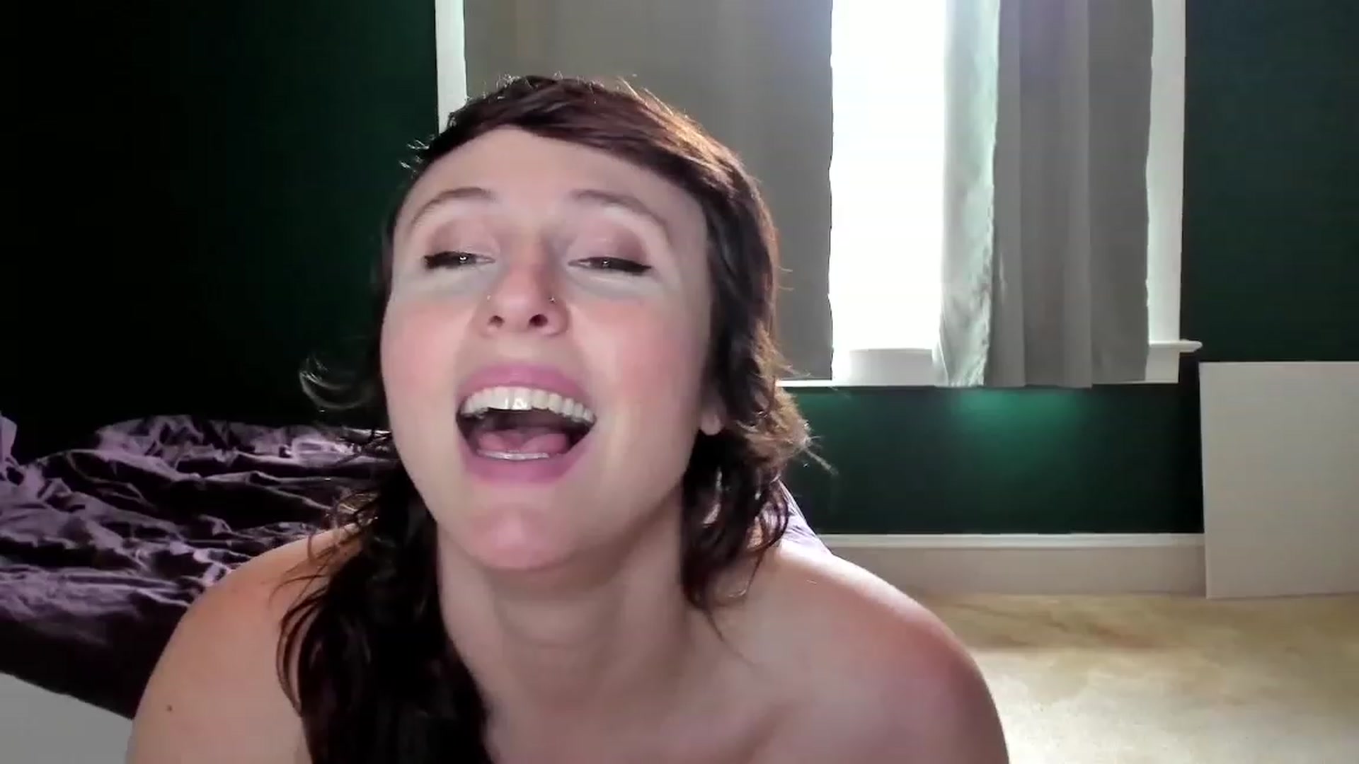 Gallery image thumbnail from QueenMaery's myfreecams stream on, 04/22/2023, 23:14 image 19 of 20