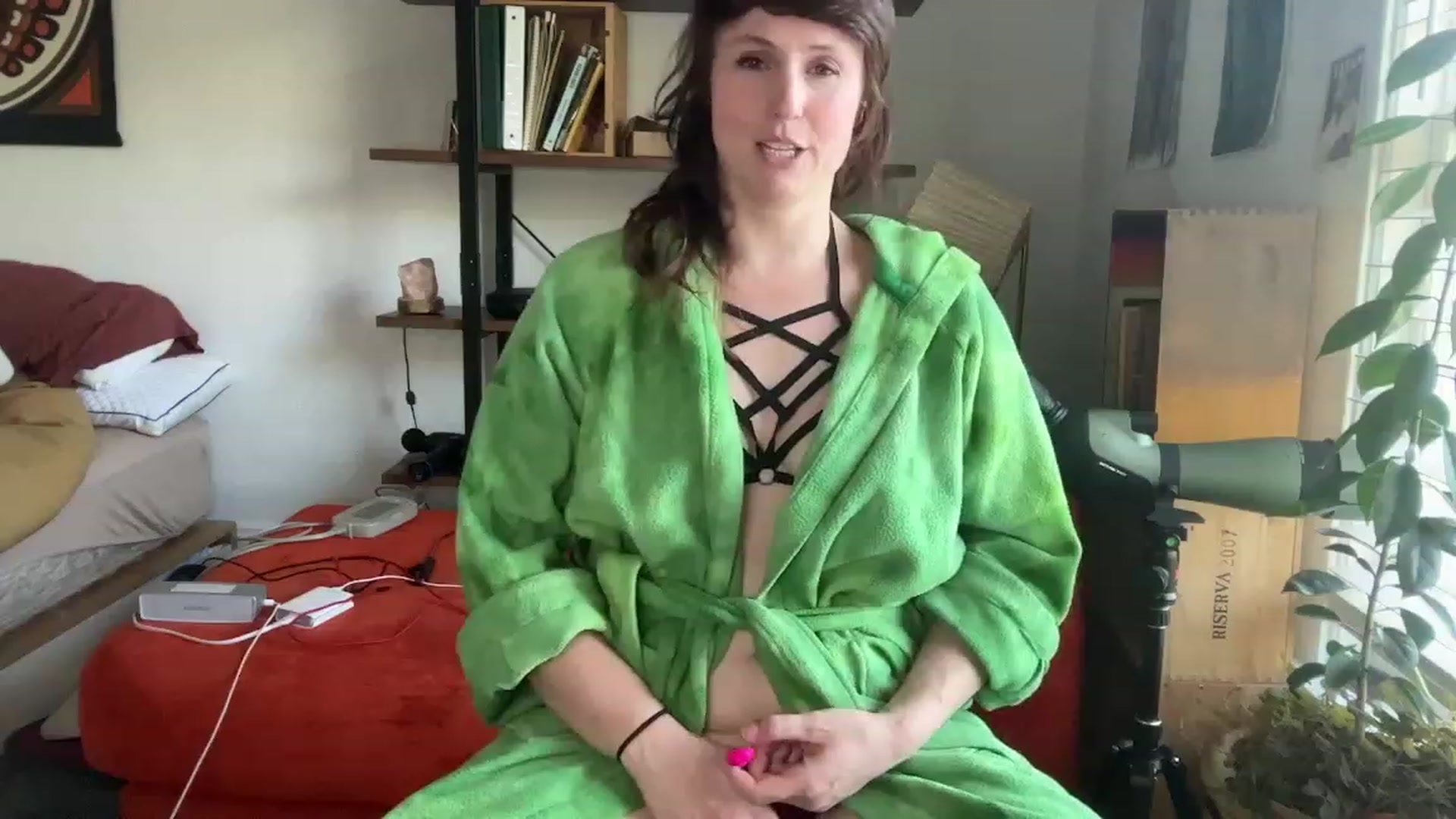 Gallery image thumbnail from QueenMaery's myfreecams stream on, 05/10/2023, 21:51 image 18 of 20