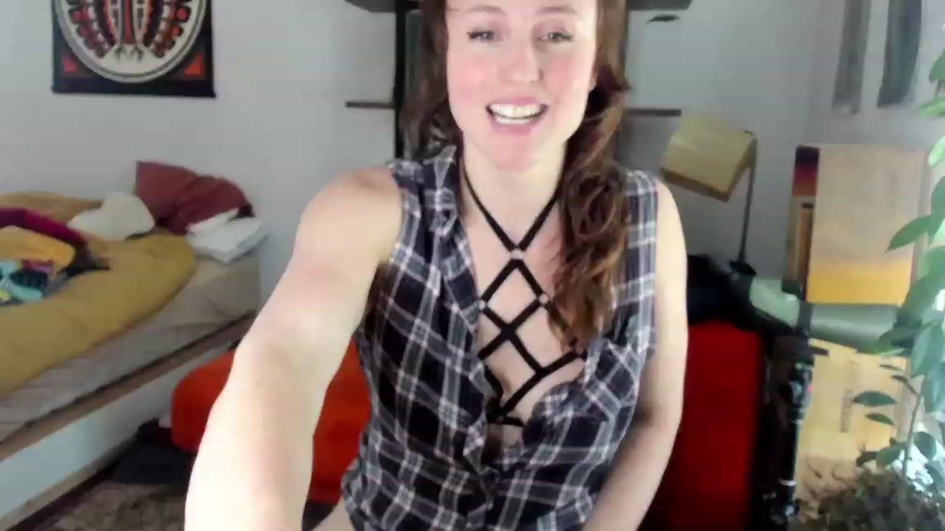 Gallery image thumbnail from QueenMaery's myfreecams stream on, 05/12/2023, 20:38 image 12 of 20