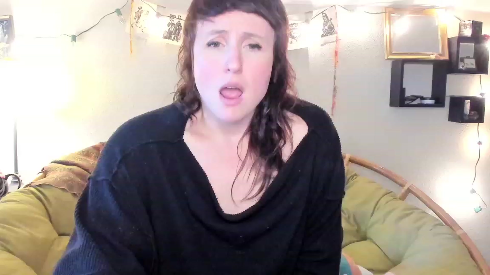Gallery image thumbnail from QueenMaery's myfreecams stream on, 05/22/2023, 23:06 image 14 of 20