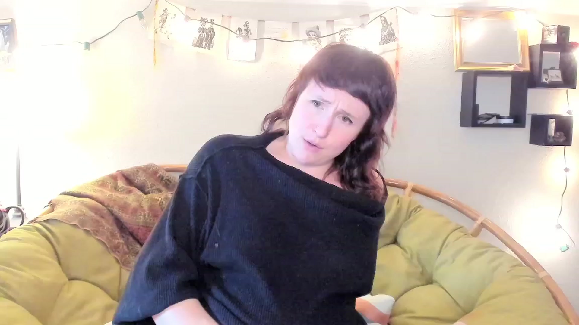 Gallery image thumbnail from QueenMaery's myfreecams stream on, 05/22/2023, 23:06 image 17 of 20