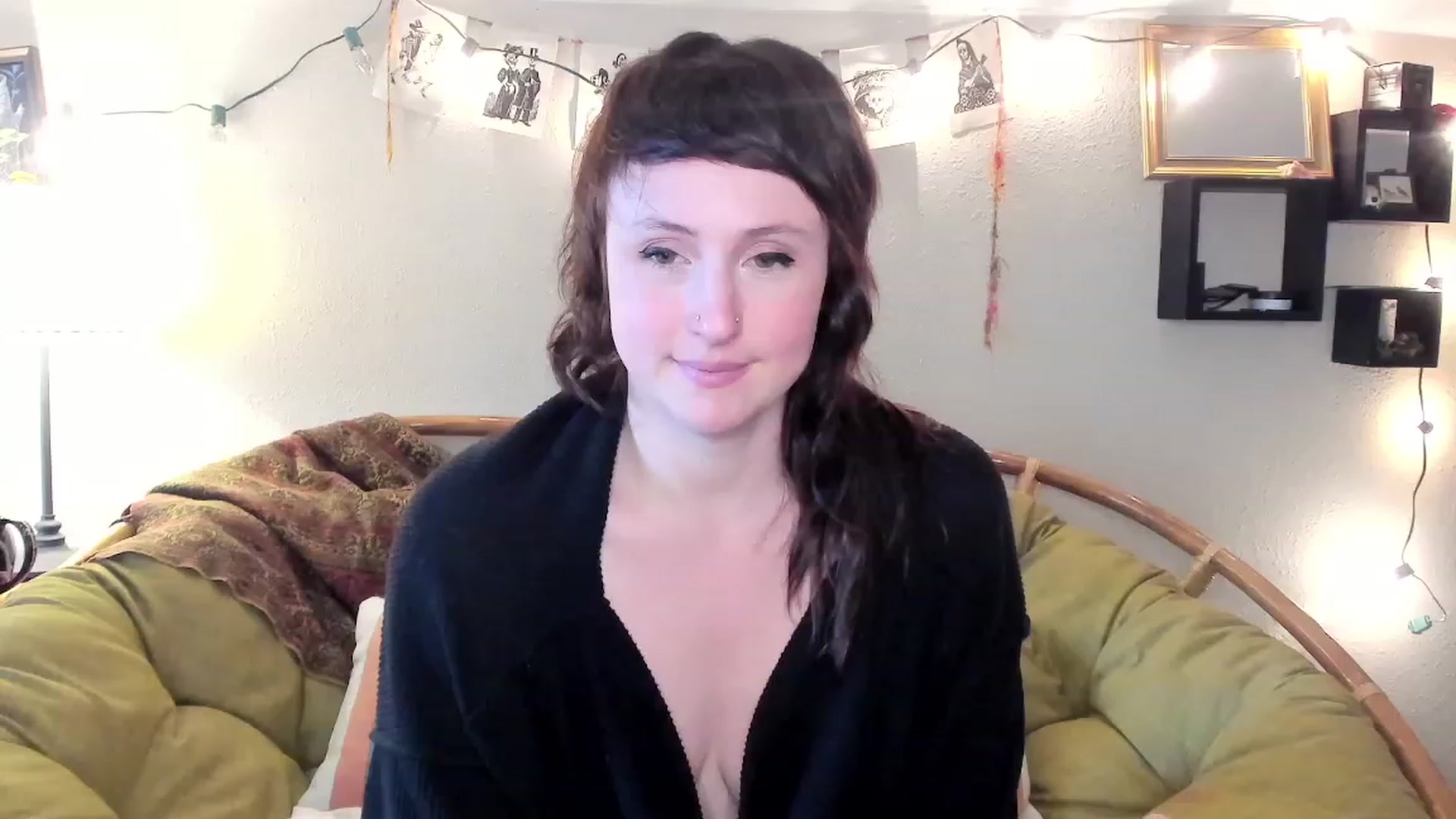 Gallery image thumbnail from QueenMaery's myfreecams stream on, 05/22/2023, 23:06 image 2 of 20
