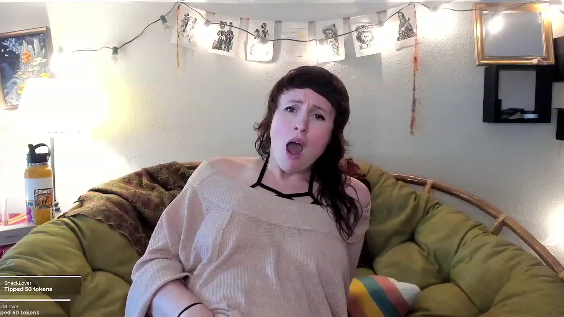 Gallery image thumbnail from QueenMaery's myfreecams stream on, 05/24/2023, 20:53 image 10 of 20