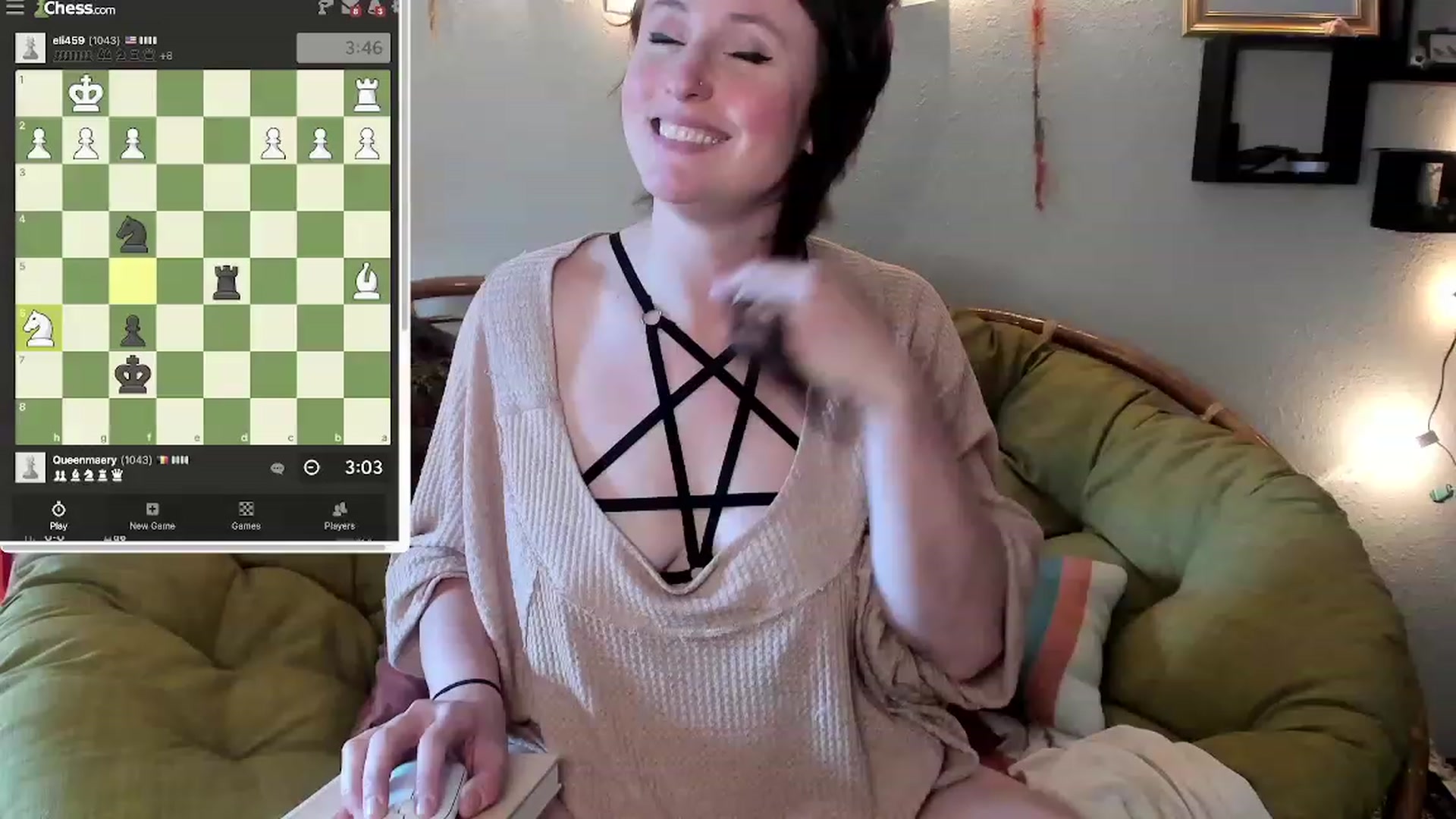 Gallery image thumbnail from QueenMaery's myfreecams stream on, 05/31/2023, 23:22 image 2 of 20