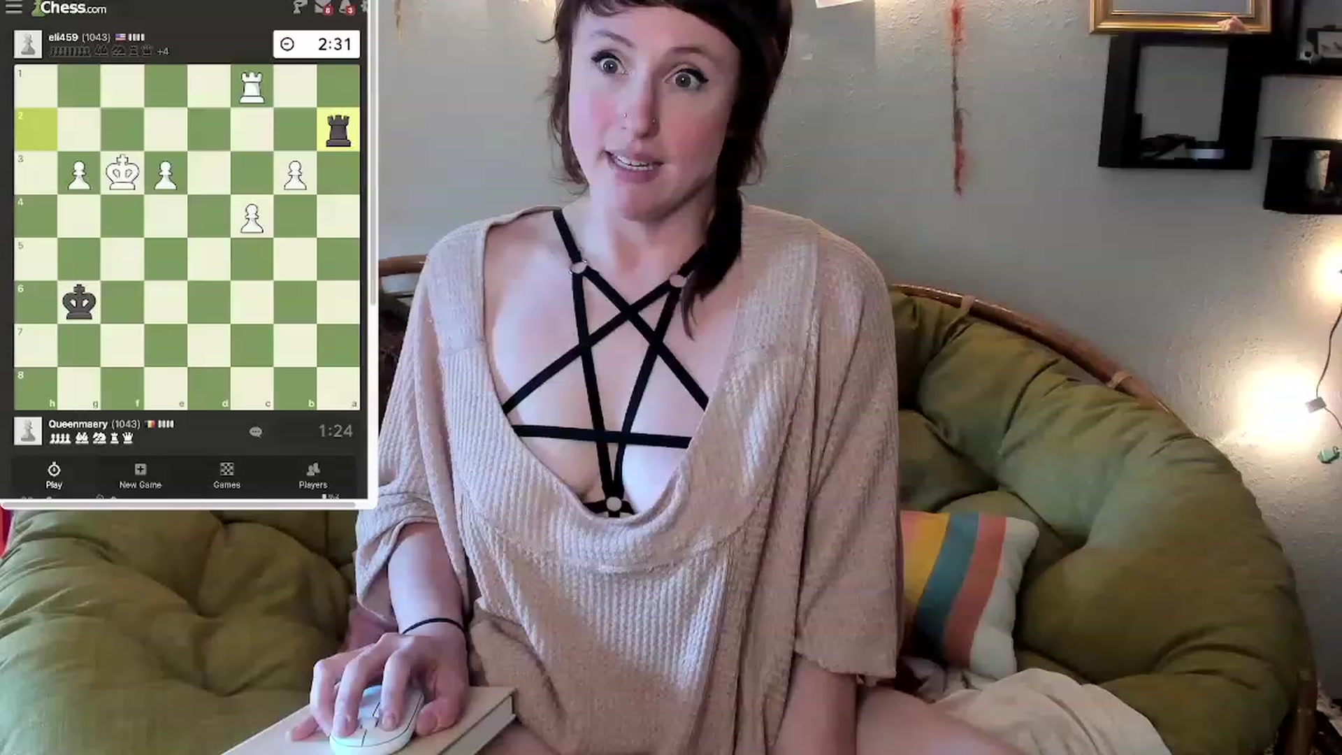 Gallery image thumbnail from QueenMaery's myfreecams stream on, 05/31/2023, 23:22 image 6 of 20
