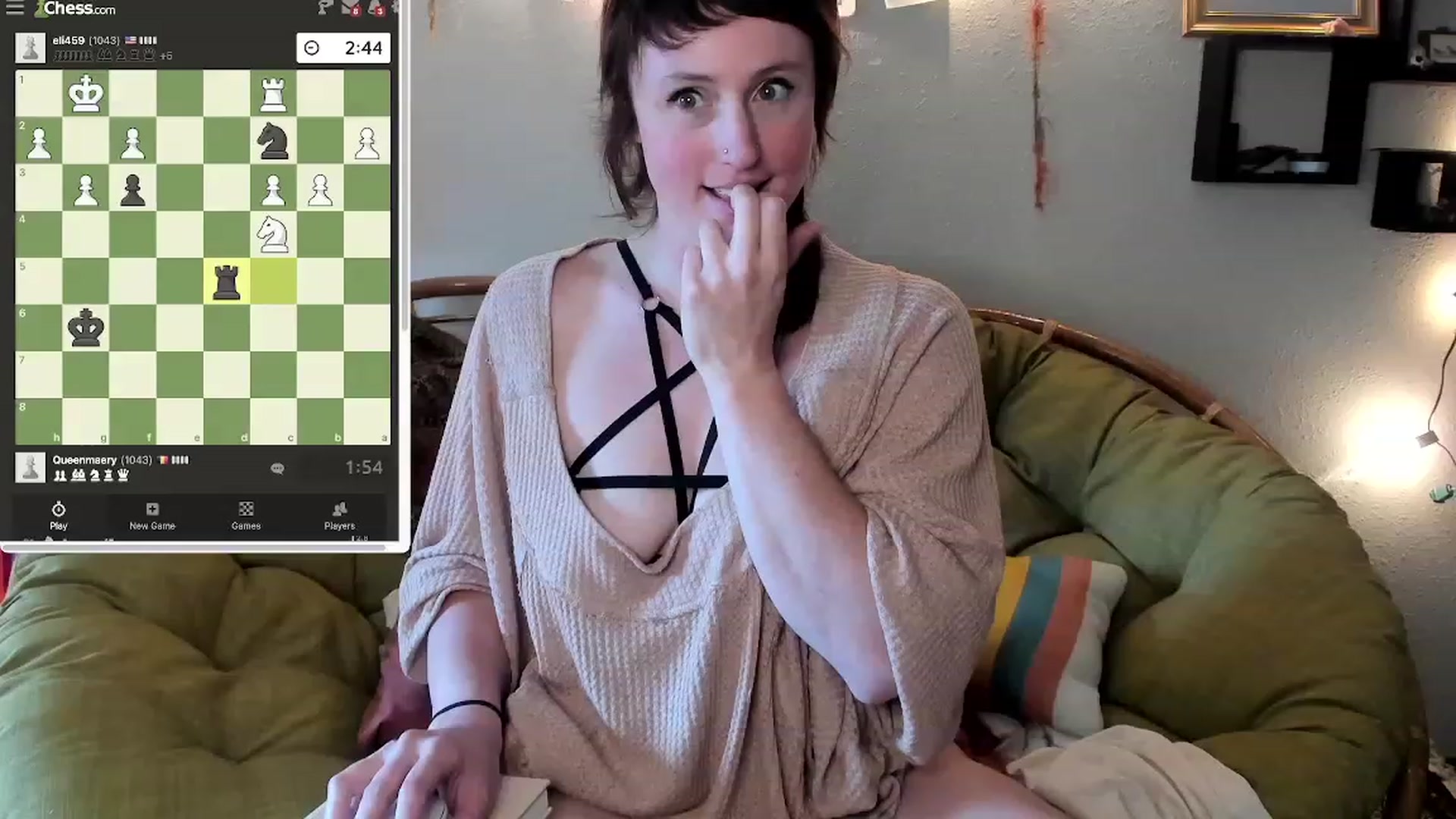 Gallery image thumbnail from QueenMaery's myfreecams stream on, 05/31/2023, 23:22 image 5 of 20