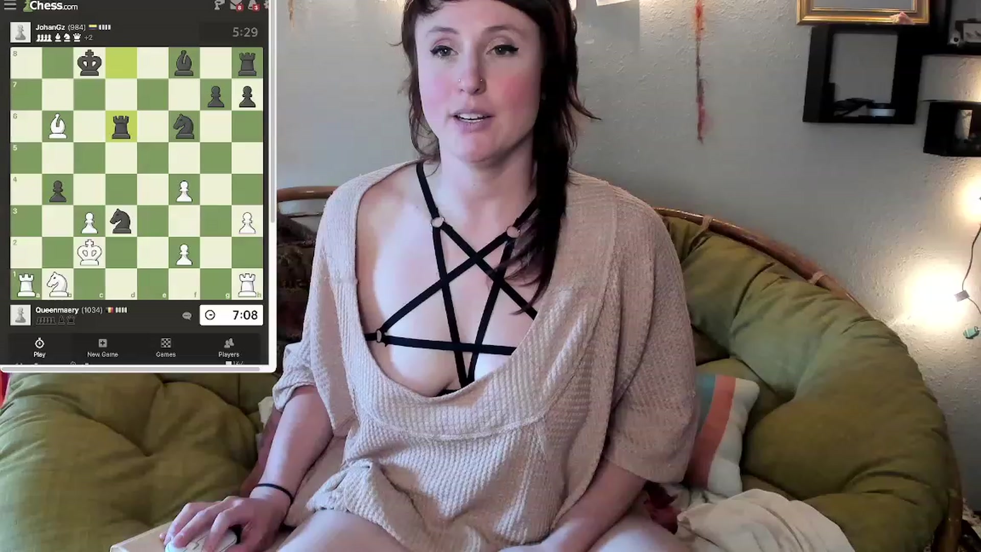 Gallery image thumbnail from QueenMaery's myfreecams stream on, 05/31/2023, 23:22 image 19 of 20