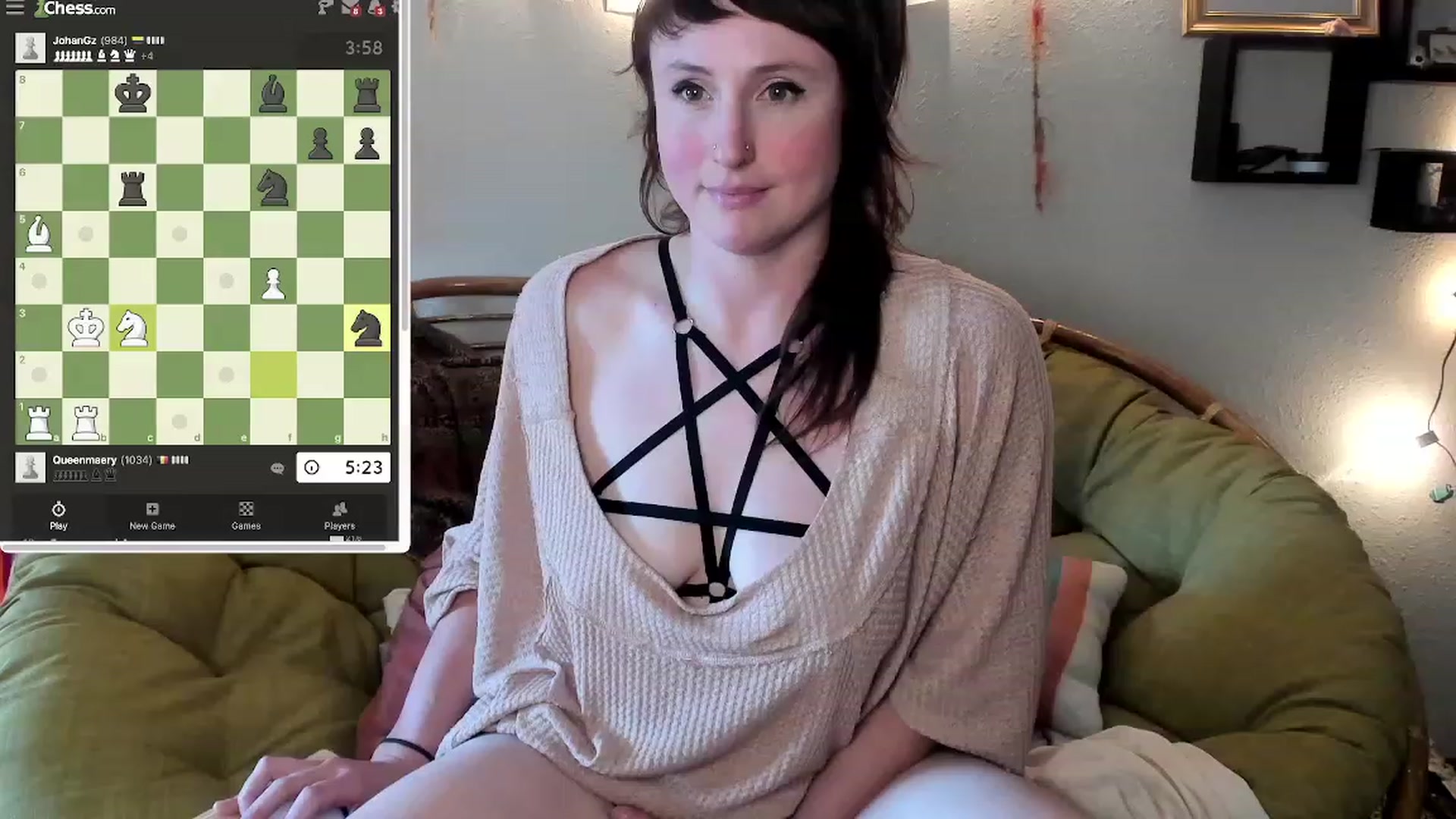 Gallery image thumbnail from QueenMaery's myfreecams stream on, 05/31/2023, 23:34 image 1 of 20