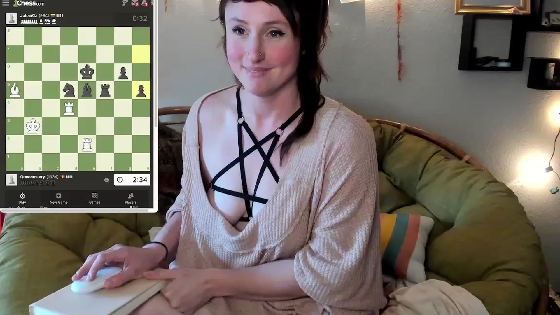 Gallery image thumbnail from QueenMaery's myfreecams stream on, 05/31/2023, 23:34 image 13 of 20