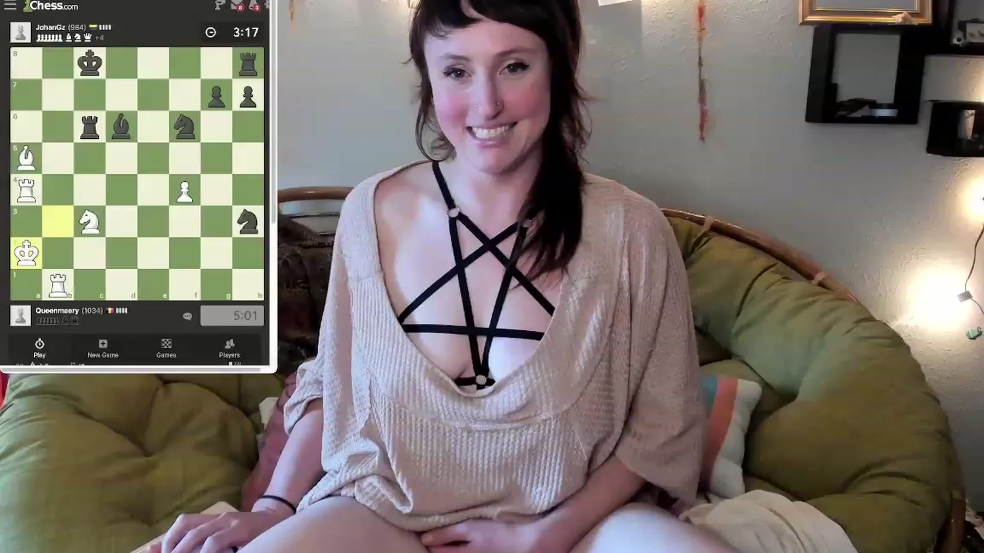 Gallery image thumbnail from QueenMaery's myfreecams stream on, 05/31/2023, 23:34 image 3 of 20