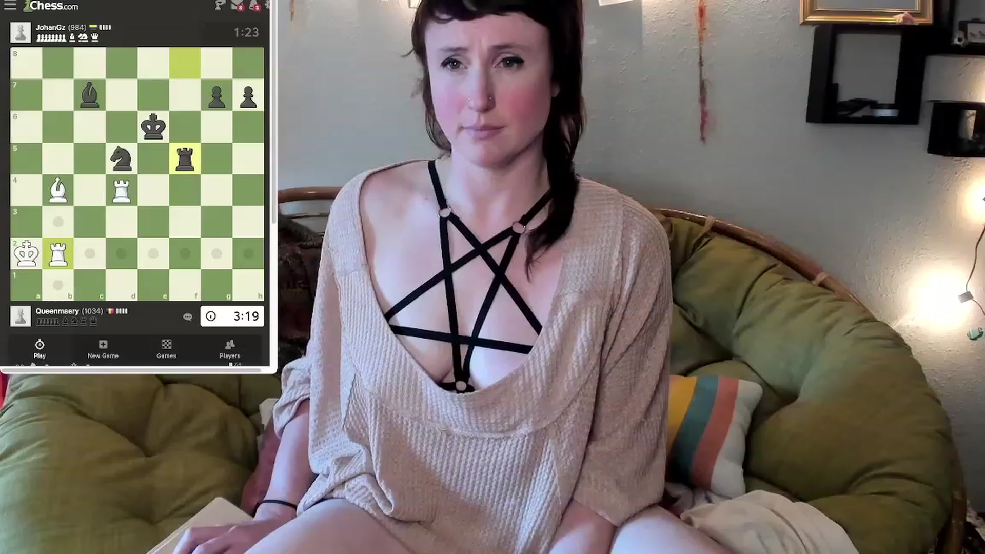 Gallery image thumbnail from QueenMaery's myfreecams stream on, 05/31/2023, 23:34 image 10 of 20