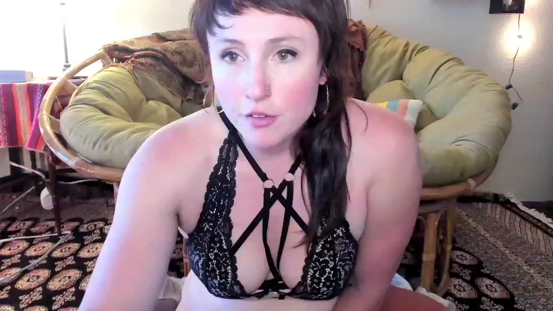 Gallery image thumbnail from QueenMaery's myfreecams stream on, 06/06/2023, 22:37 image 8 of 20