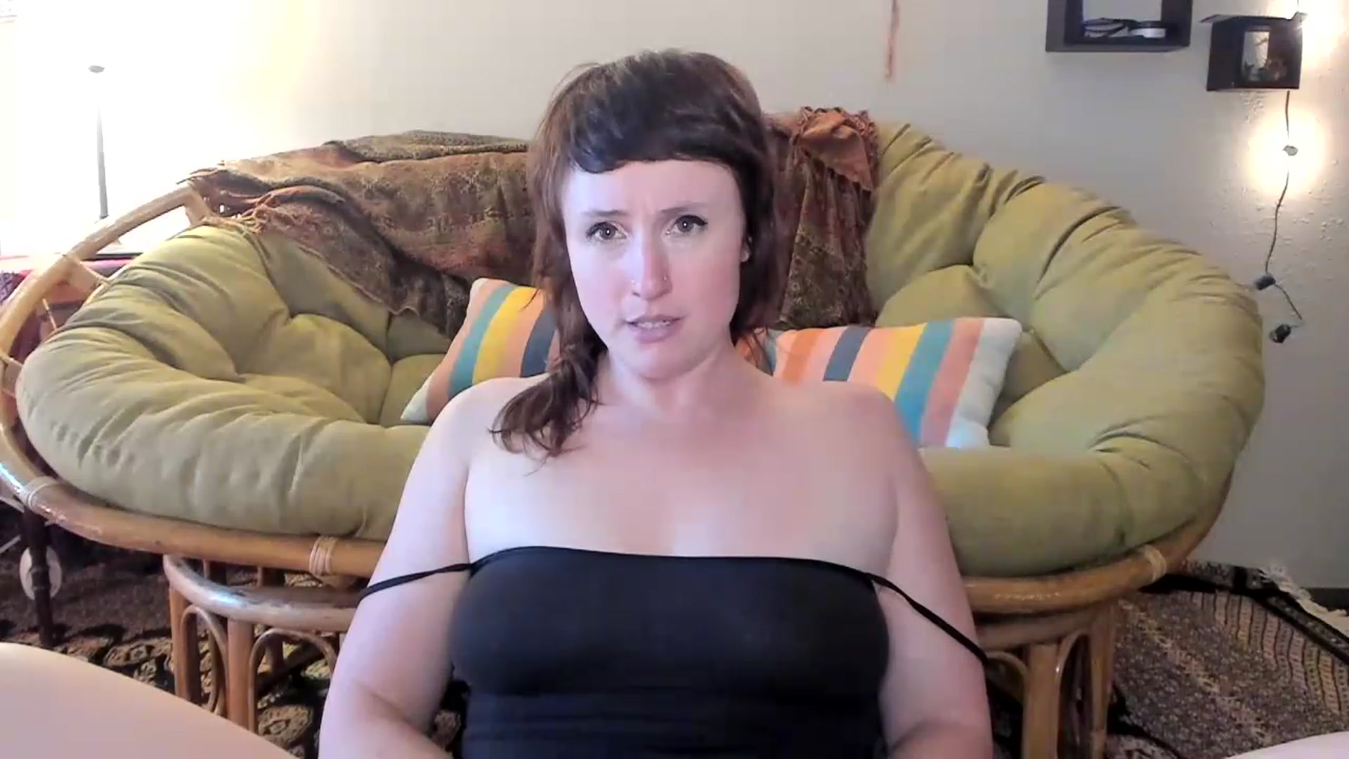 Gallery image thumbnail from QueenMaery's myfreecams stream on, 06/09/2023, 24:32 image 17 of 20
