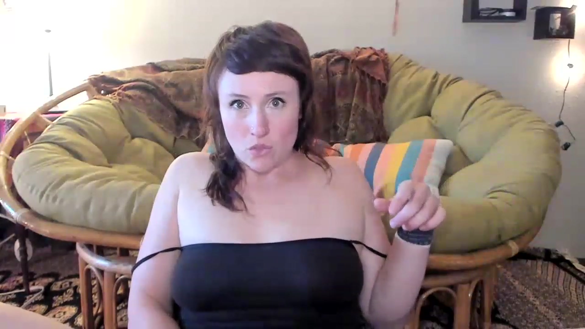 Gallery image thumbnail from QueenMaery's myfreecams stream on, 06/09/2023, 24:32 image 13 of 20