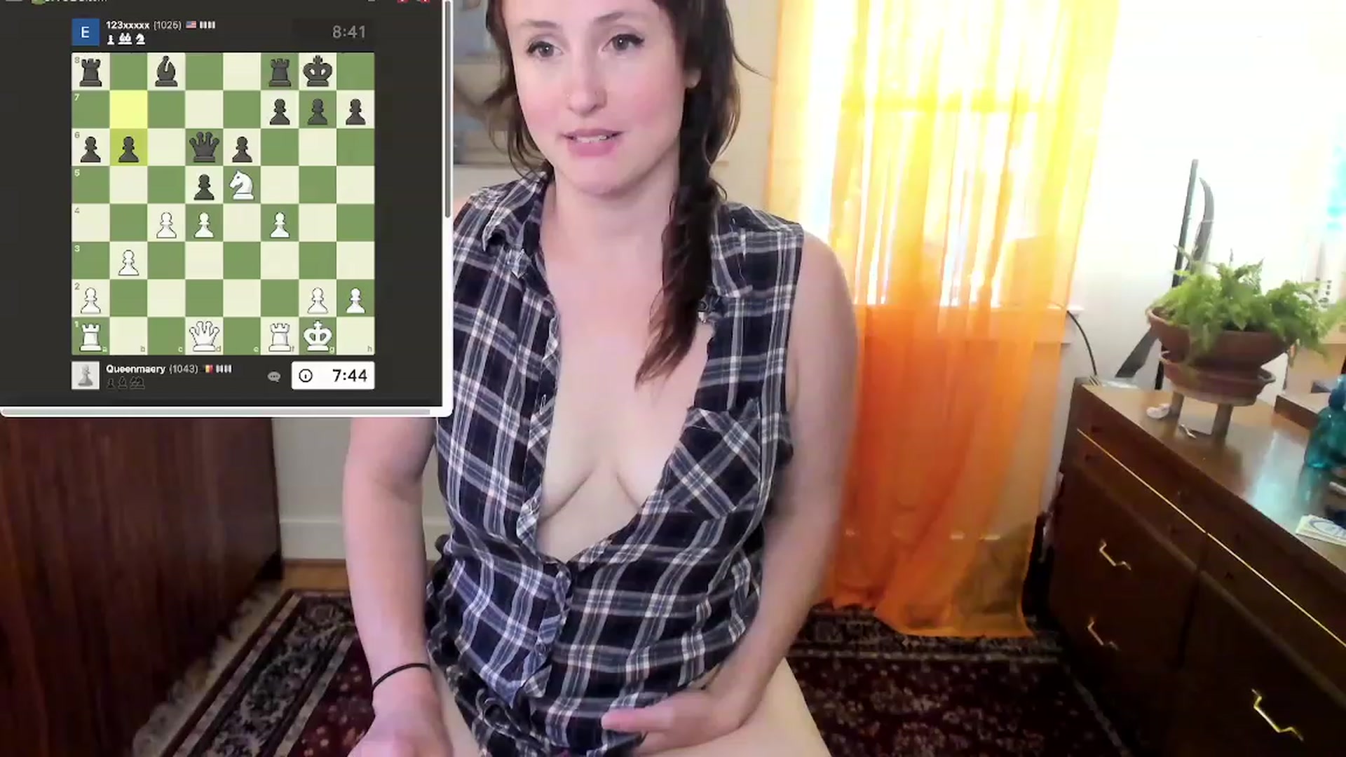 Gallery image thumbnail from QueenMaery's myfreecams stream on, 06/23/2023, 24:35 image 16 of 20