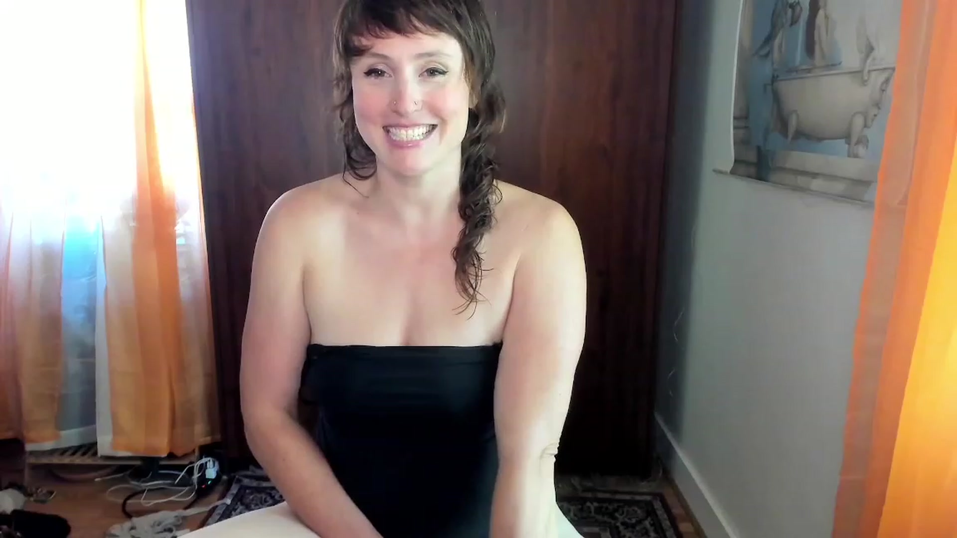 Gallery image thumbnail from QueenMaery's myfreecams stream on, 07/14/2023, 24:03 image 4 of 20