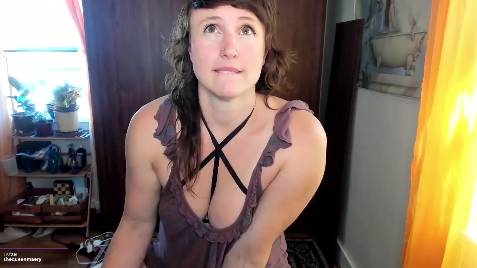 Gallery image thumbnail from QueenMaery's myfreecams stream on, 07/27/2023, 23:58 image 14 of 20