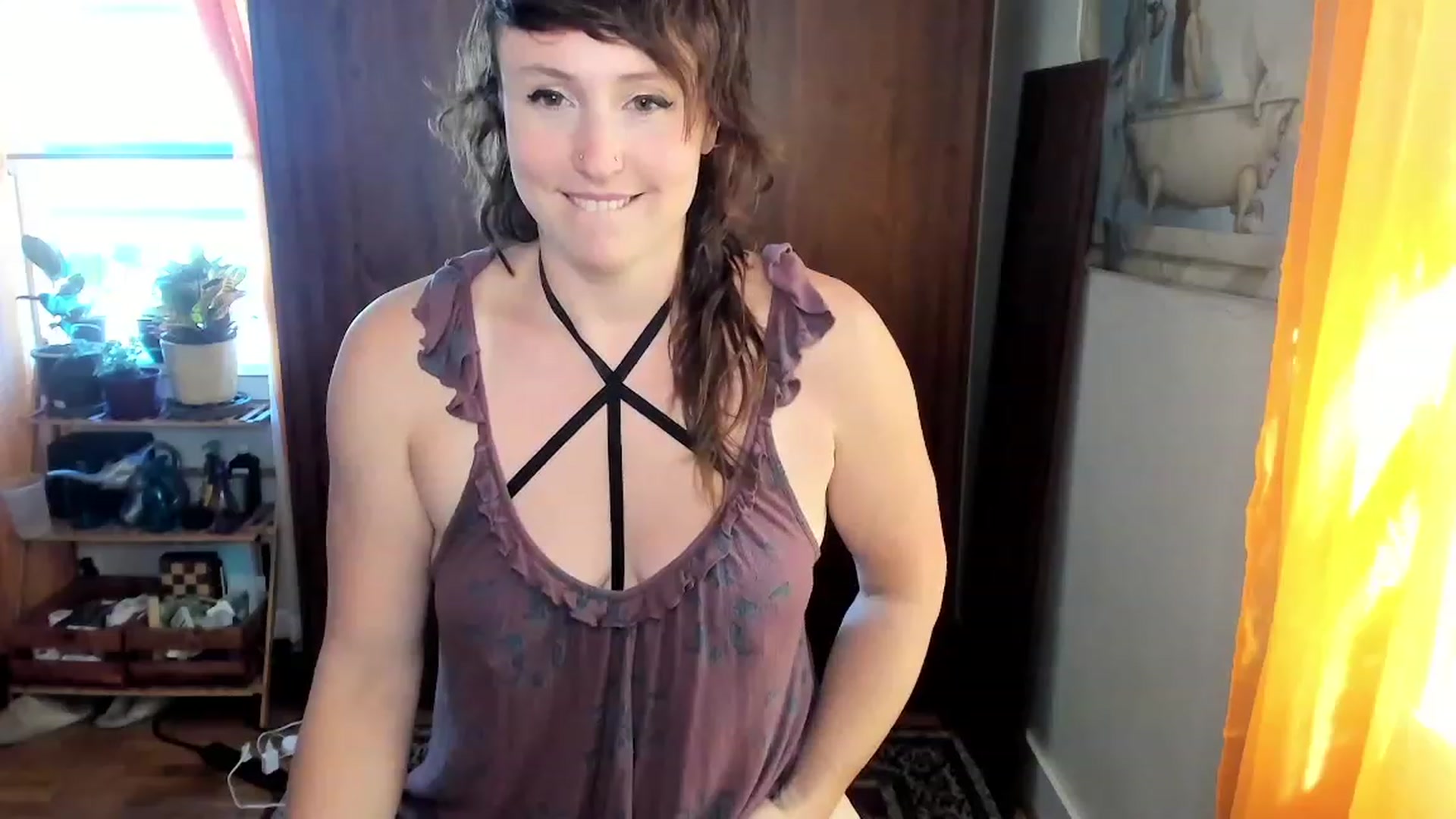 Gallery image thumbnail from QueenMaery's myfreecams stream on, 07/27/2023, 23:58 image 9 of 20