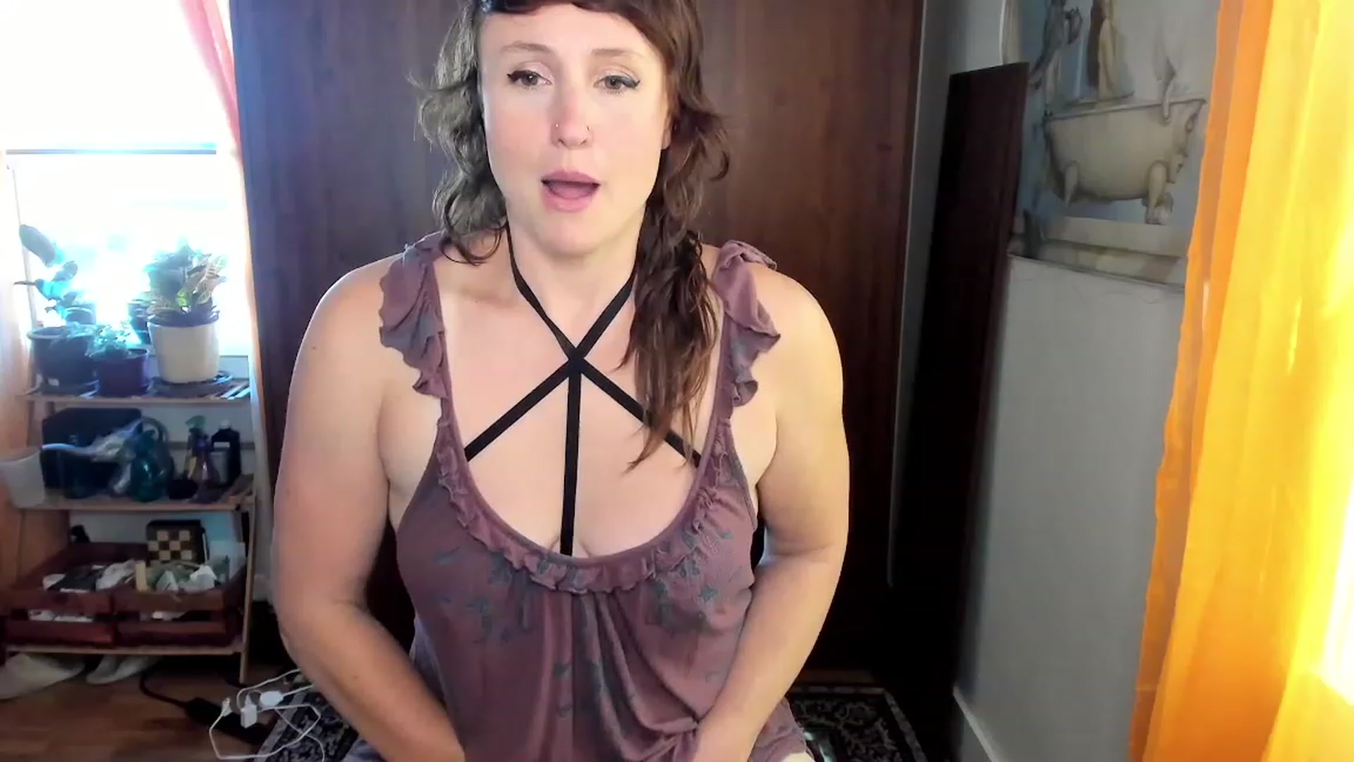 Gallery image thumbnail from QueenMaery's myfreecams stream on, 07/27/2023, 23:58 image 17 of 20