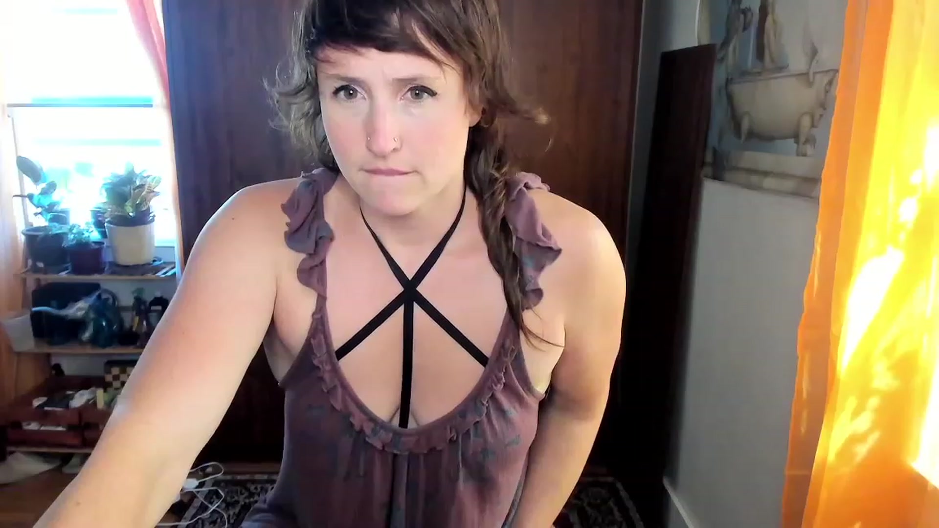 Gallery image thumbnail from QueenMaery's myfreecams stream on, 07/27/2023, 23:58 image 4 of 20
