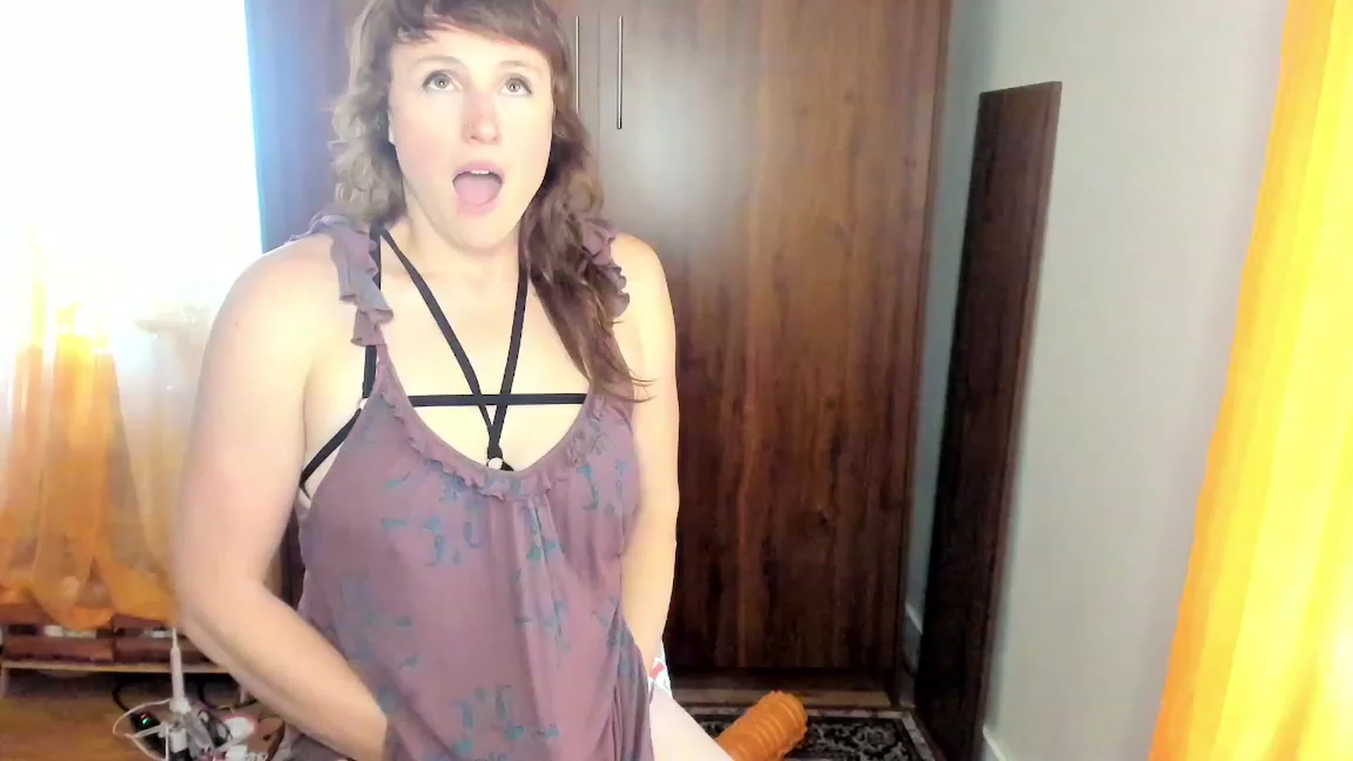 Gallery image thumbnail from QueenMaery's myfreecams stream on, 08/10/2023, 24:59 image 1 of 20