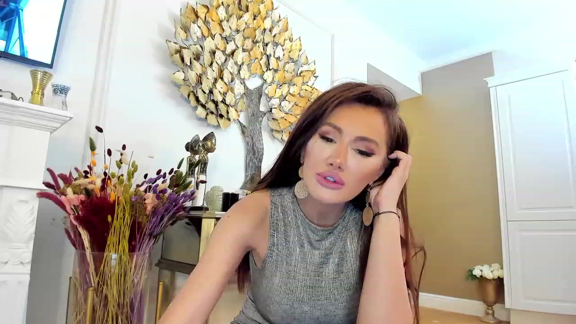 Gallery image thumbnail from QueenMar's myfreecams stream on, 12/11/2022, 19:27 image 8 of 20