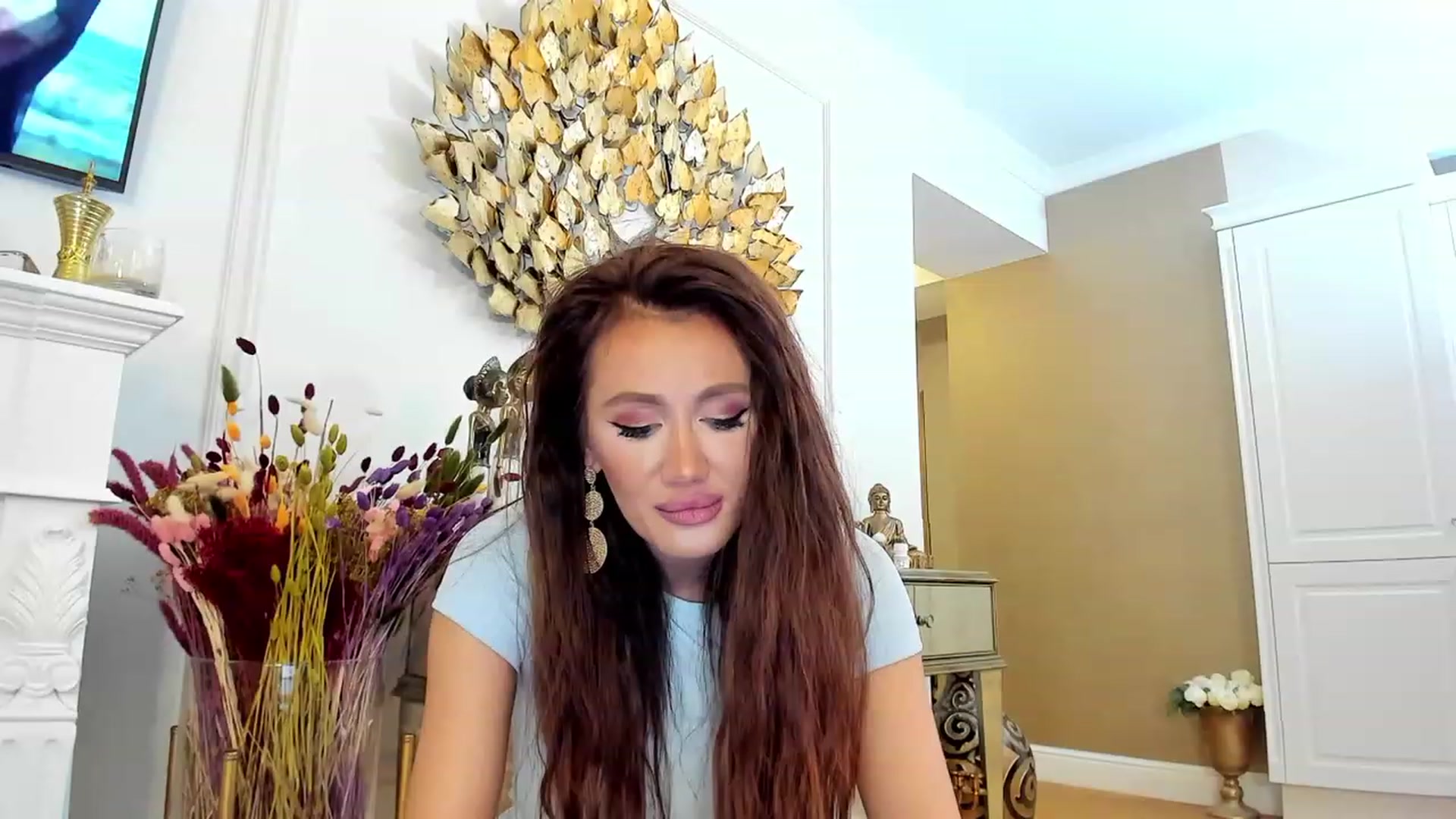 Gallery image thumbnail from QueenMar's myfreecams stream on, 12/30/2022, 21:25 image 17 of 20