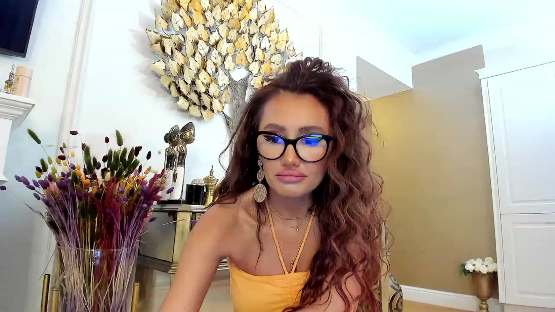 Gallery image thumbnail from QueenMar's myfreecams stream on, 02/02/2023, 20:55 image 11 of 20