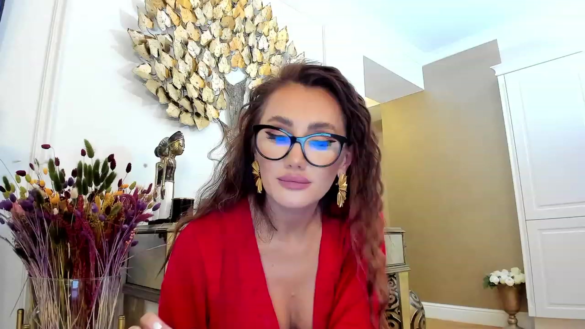 Gallery image thumbnail from QueenMar's myfreecams stream on, 03/29/2023, 17:35 image 8 of 20