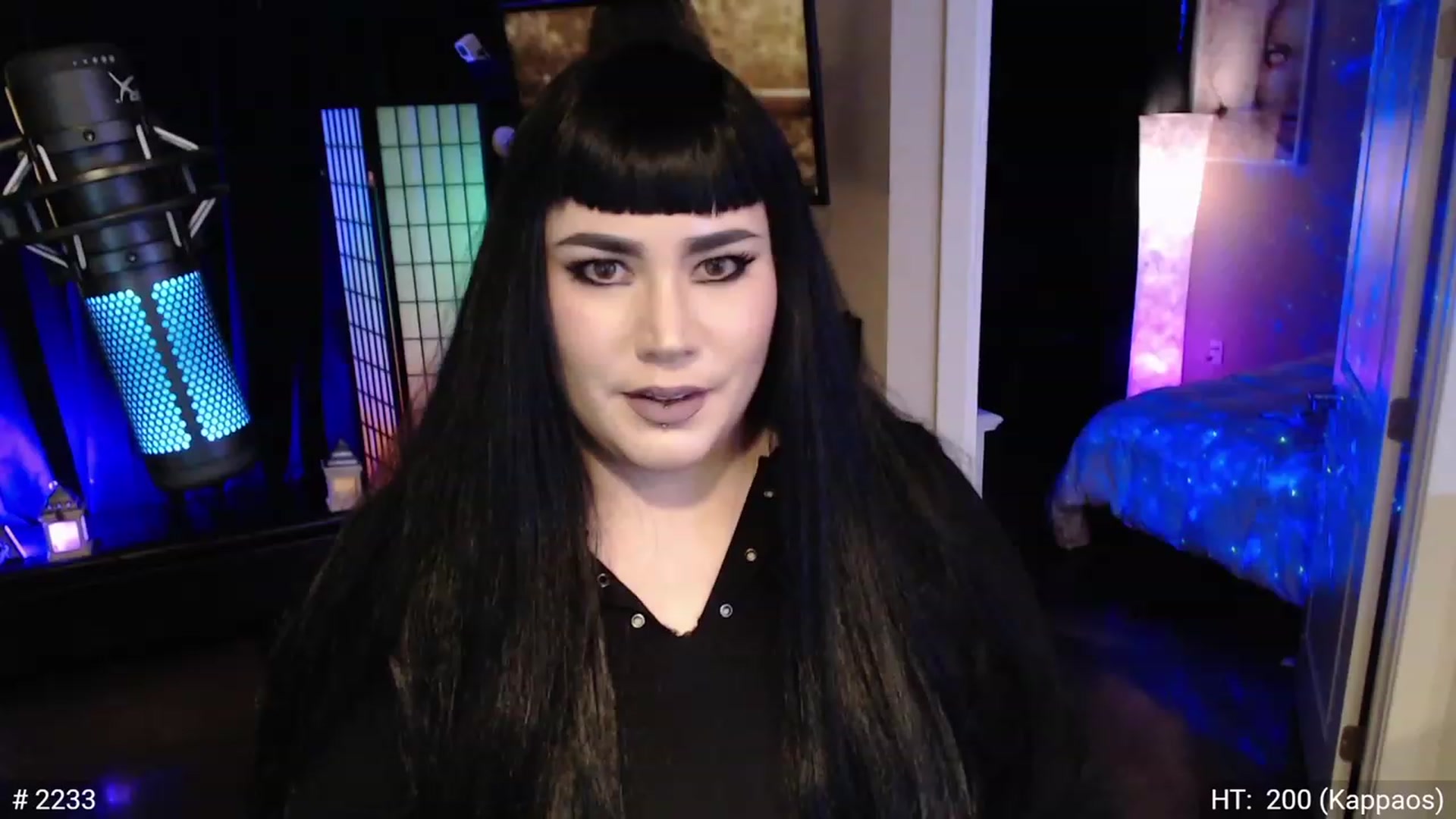 Gallery image thumbnail from QueenOfMetal's myfreecams stream on, 11/15/2022, 07:43 image 18 of 20