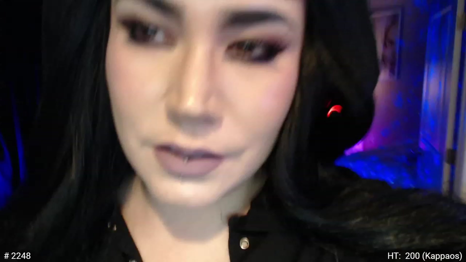 Gallery image thumbnail from QueenOfMetal's myfreecams stream on, 11/15/2022, 07:43 image 12 of 20