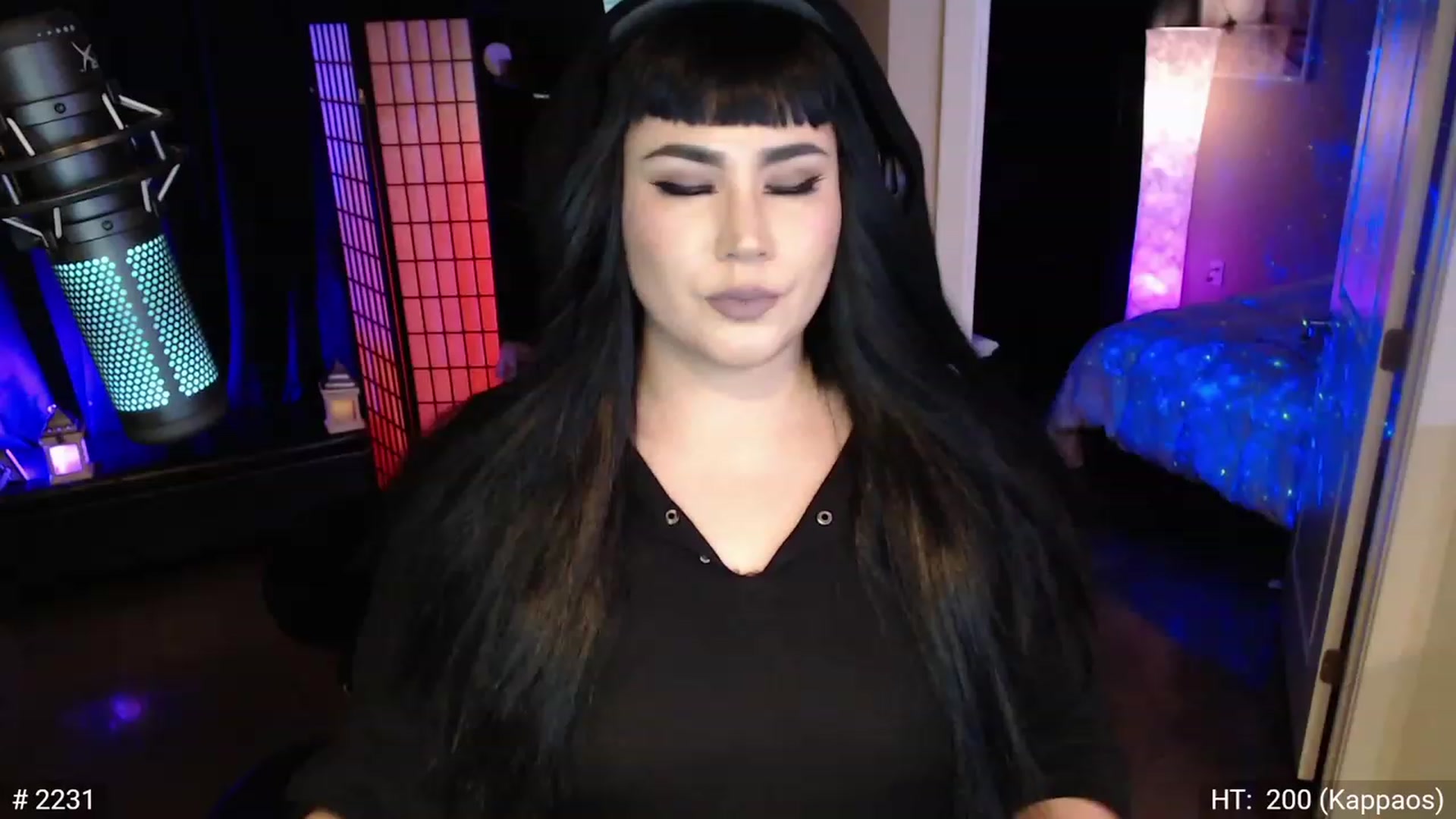 Gallery image thumbnail from QueenOfMetal's myfreecams stream on, 11/15/2022, 10:46 image 6 of 20